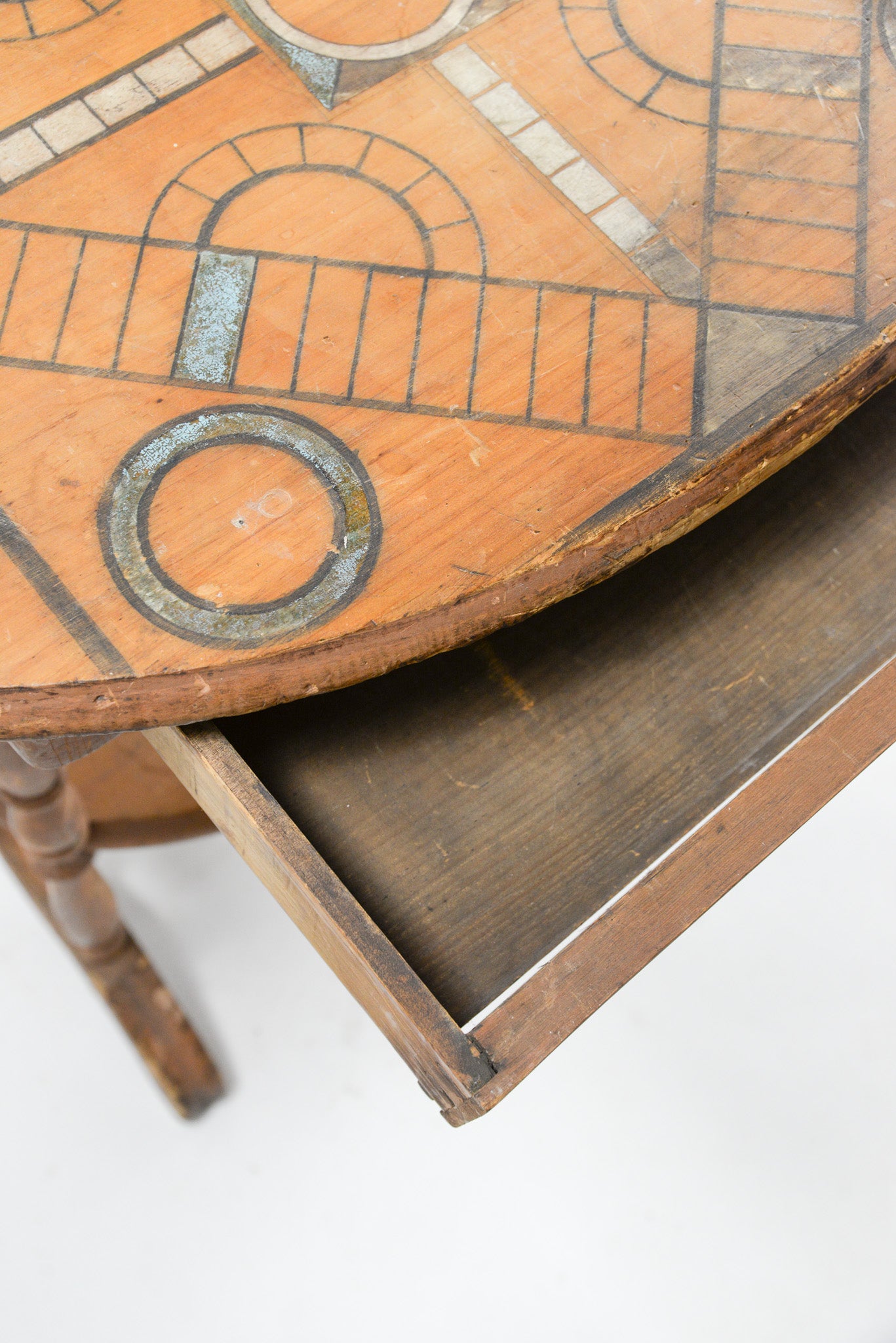 Antique Games Table with Hand-Painted Top / アンティーク ゲームテーブル（ハンドペイント）