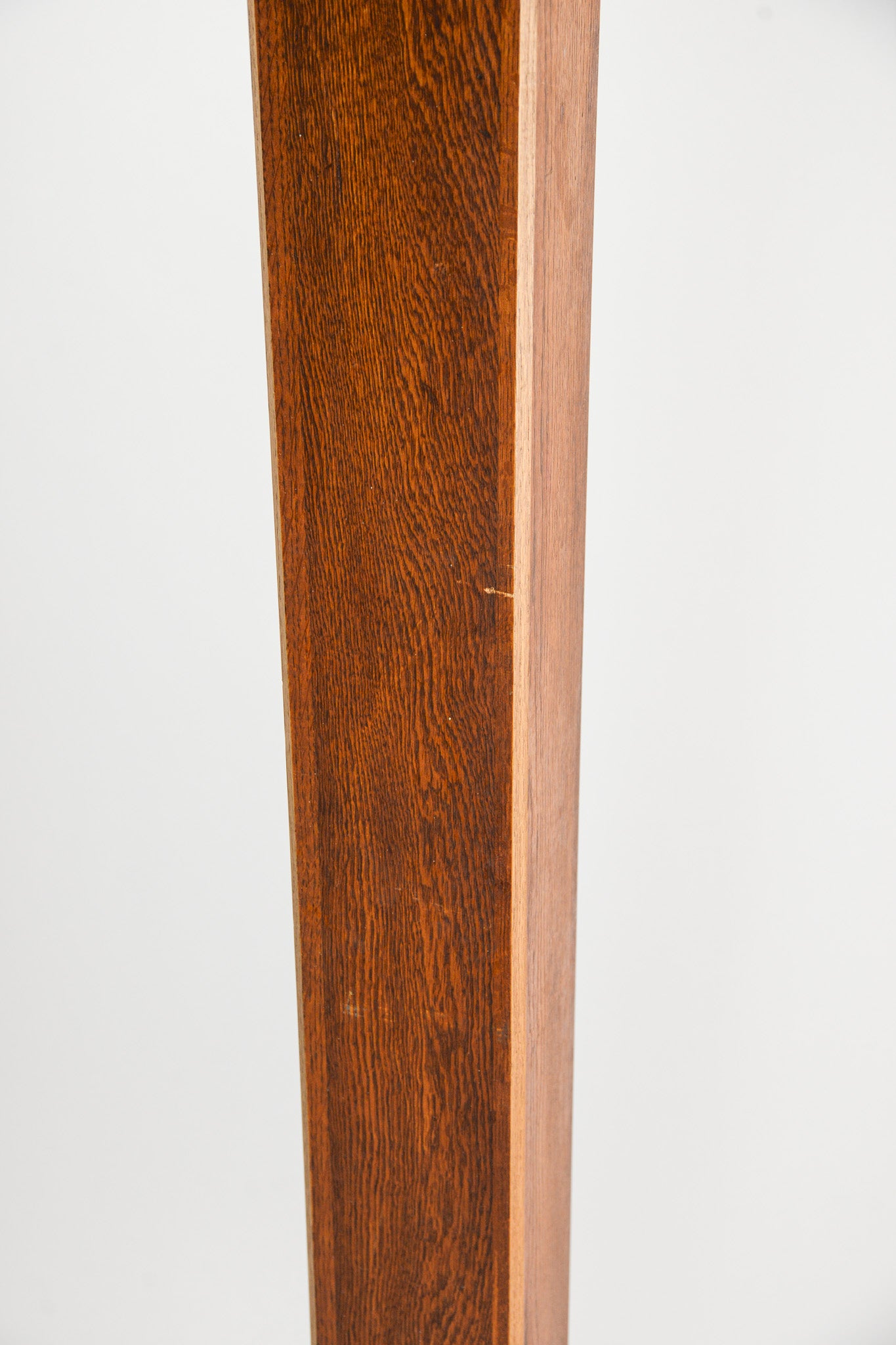 Wooden Pillar / 木製柱