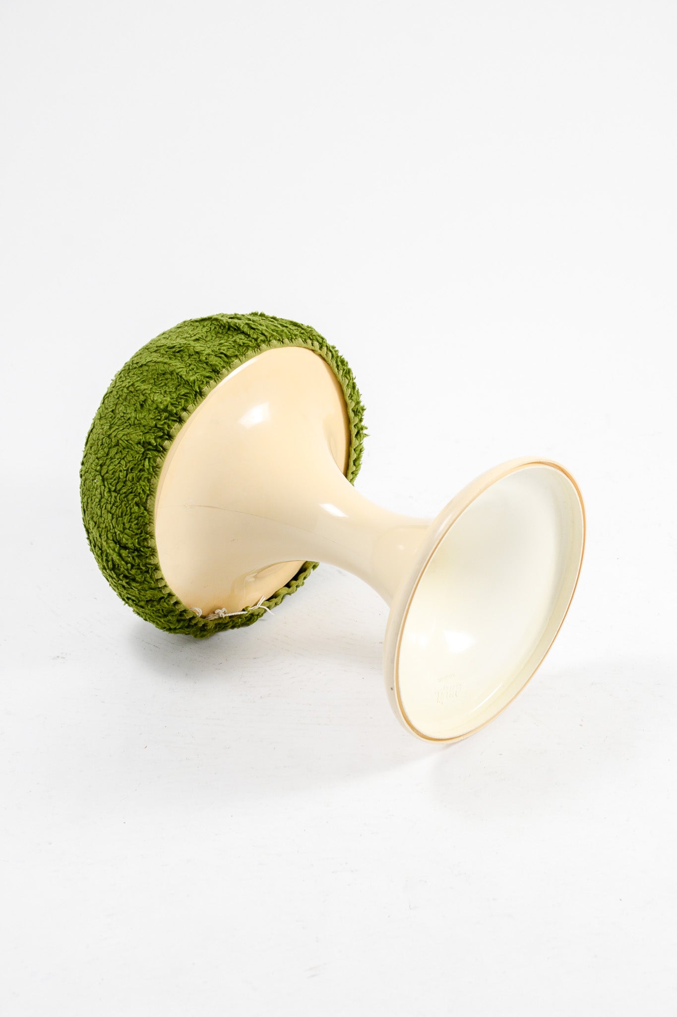 MOFU MOFU Stool Green (Emsa Trumpet Stool) / モフモフ スツール グリーン (エムザ トランペットスツール)