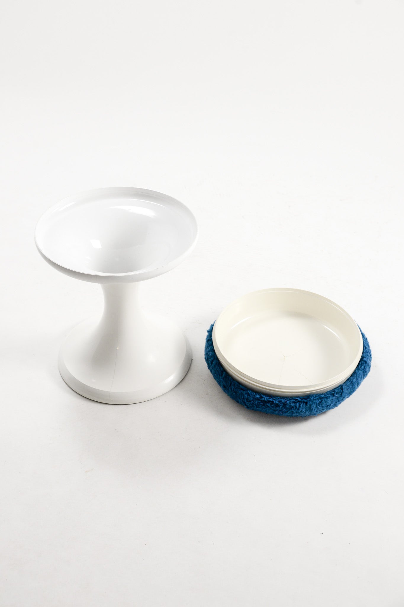 MOFU MOFU Stool Blue & White/ モフモフ スツール ブルー&ホワイト