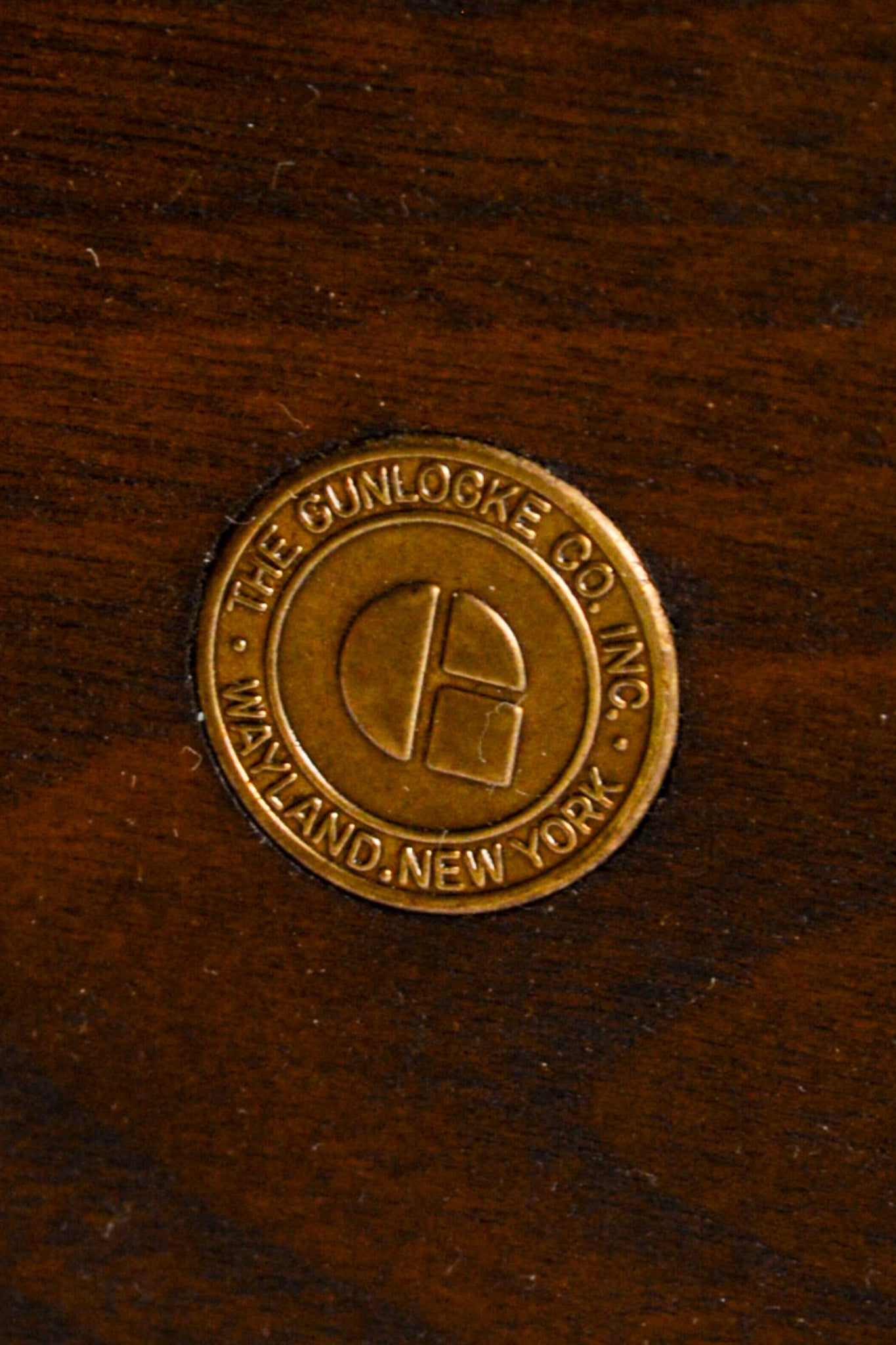 Brown Fabric Armchair / 茶ファブリックアームチェア