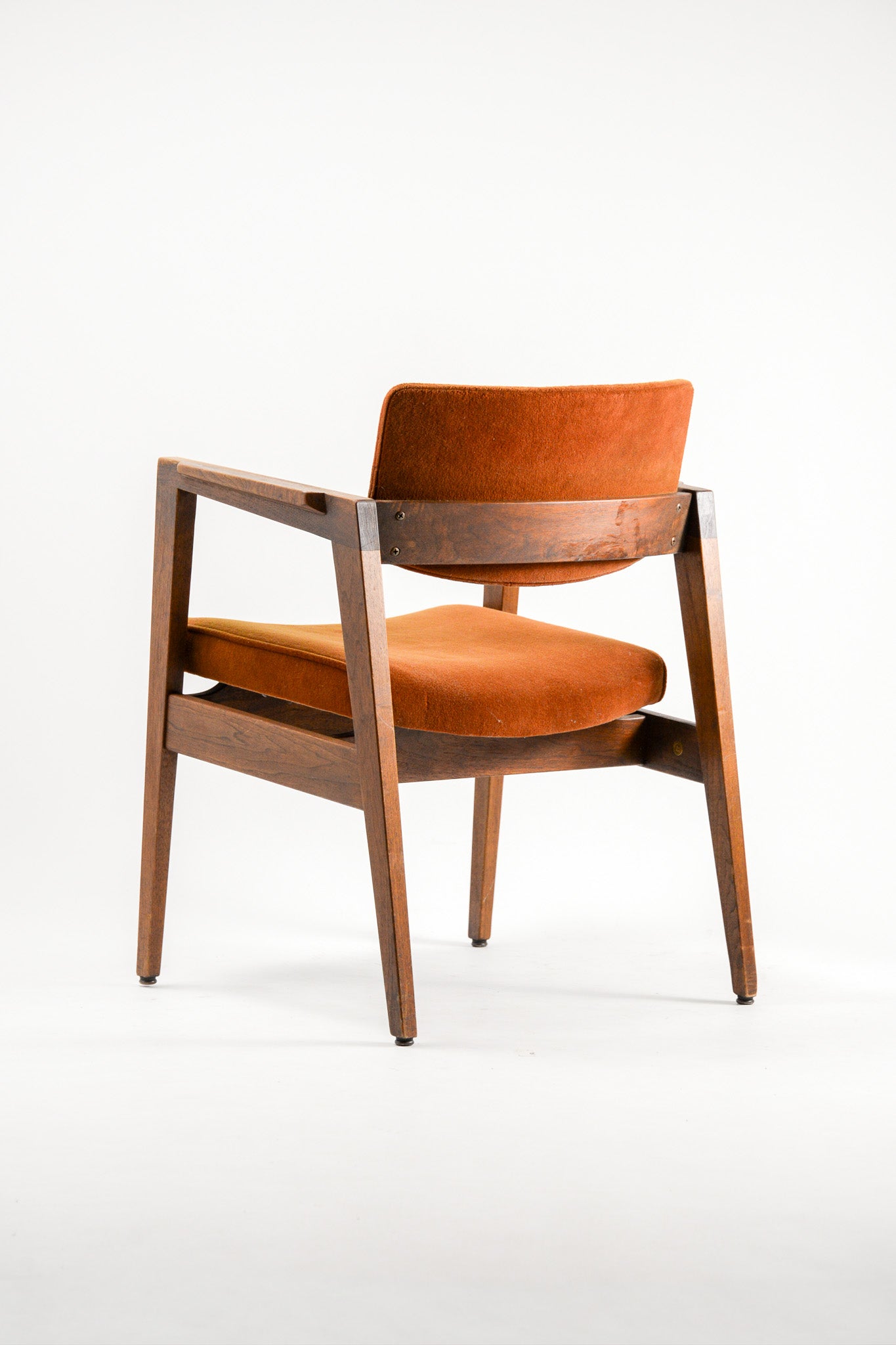 Brown Fabric Armchair / 茶ファブリックアームチェア