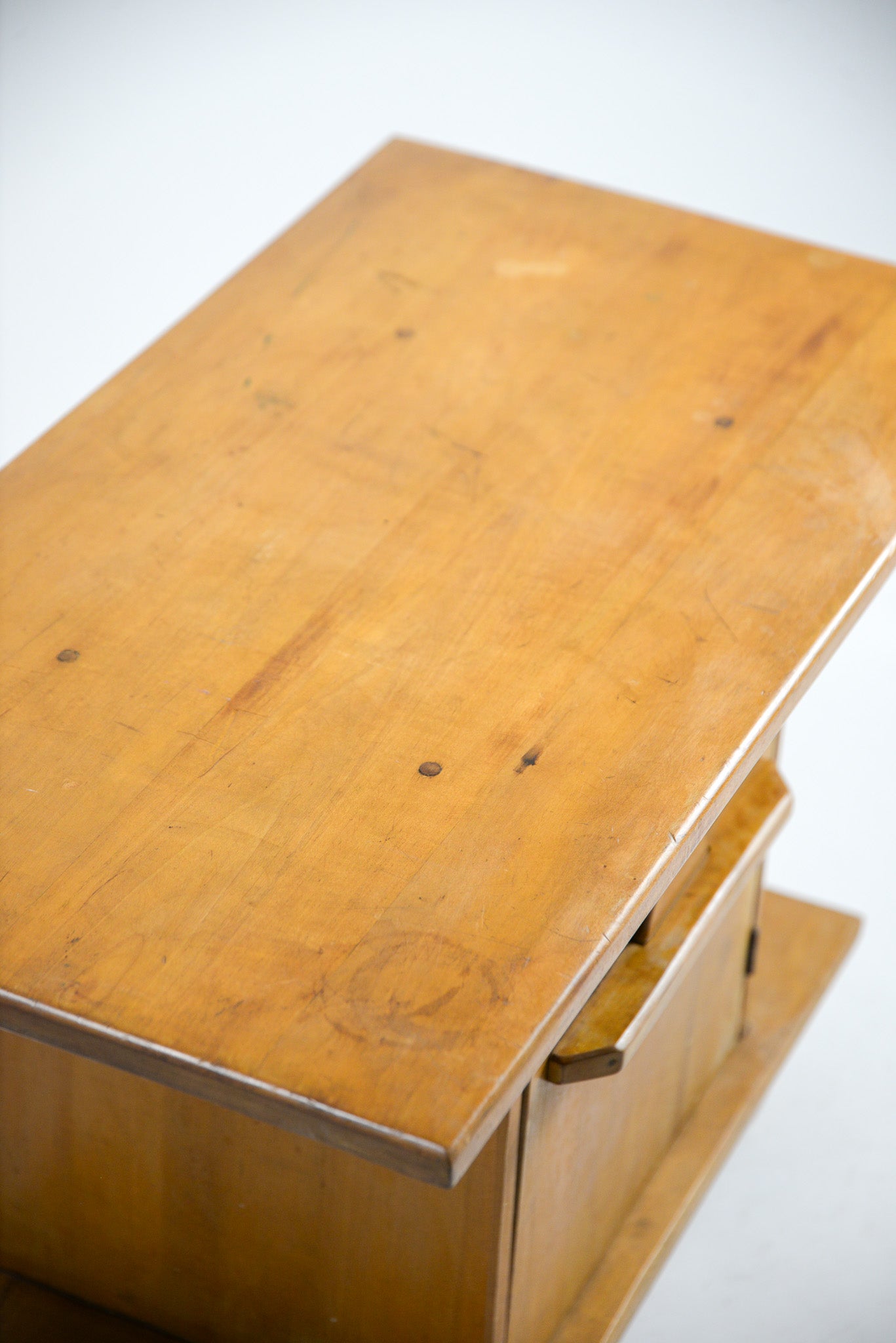 Wooden Side Table with Cabinet / 収納付きサイドテーブル