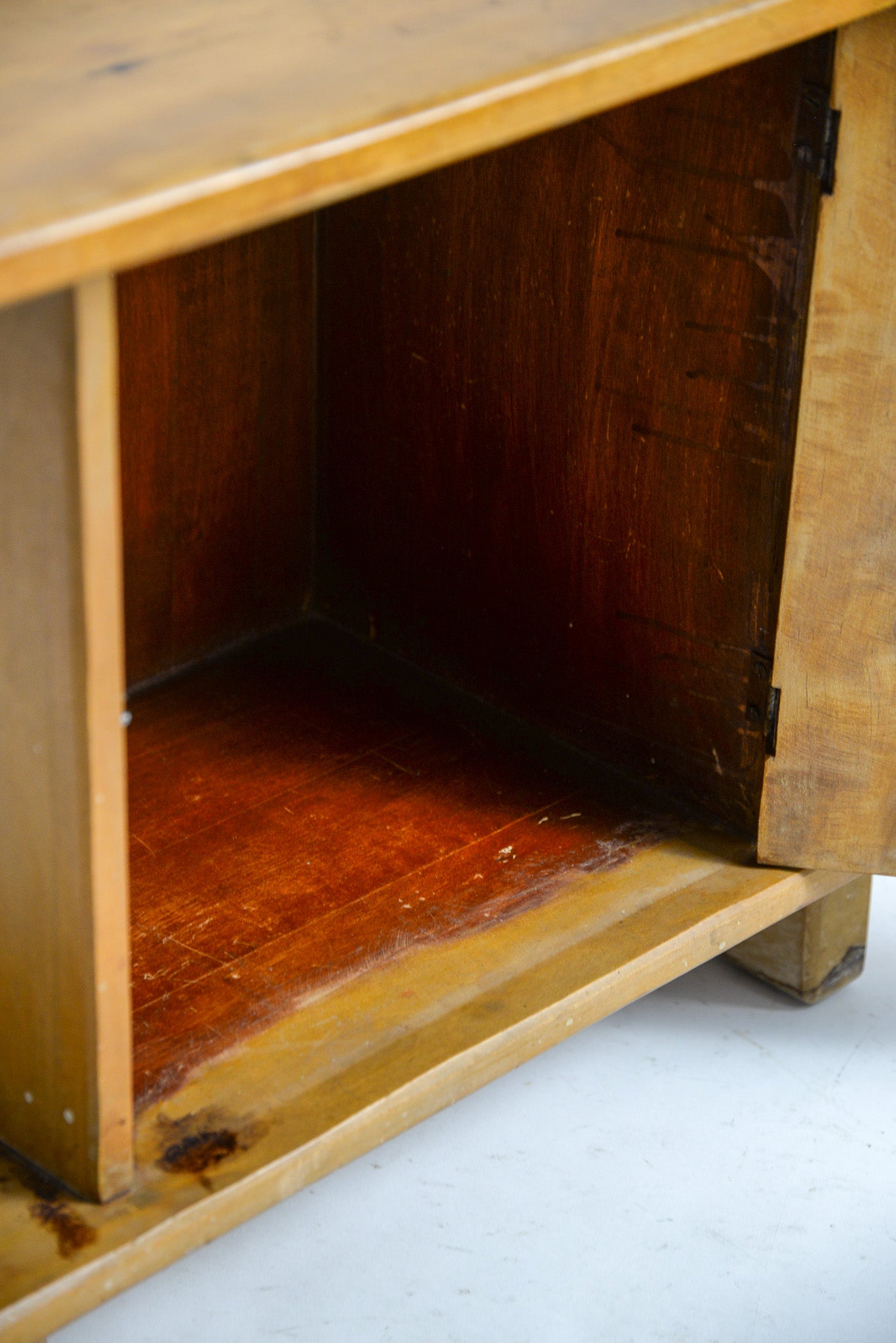 Wooden Side Table with Cabinet / 収納付きサイドテーブル