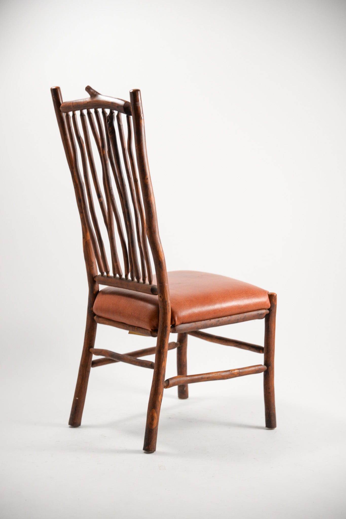 High Back Spindle Chair with Leather Seat / レザー座面 木のスピンドルチェア