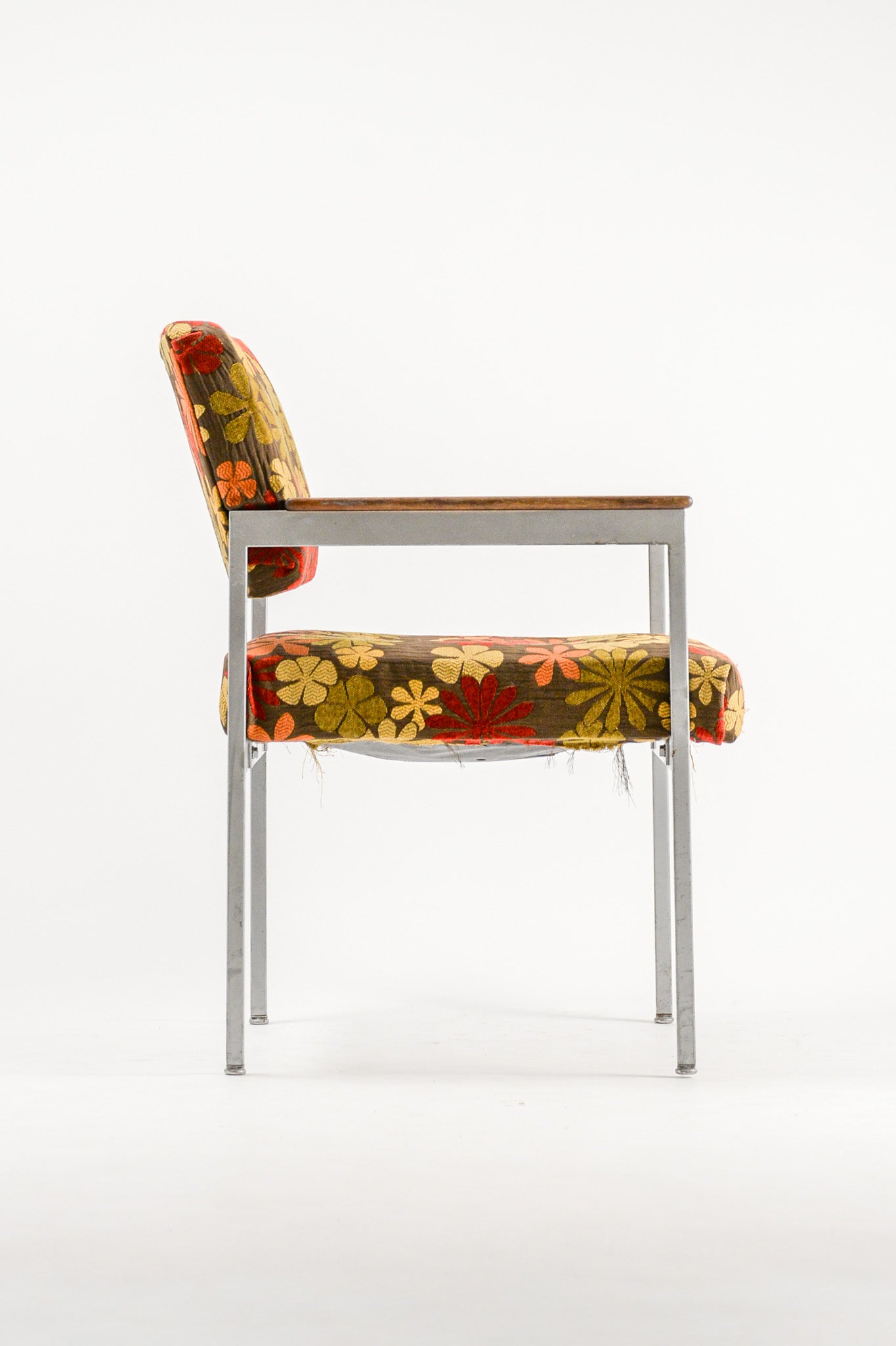 Floral Fabric Armchair / 花柄ファブリック アームチェア