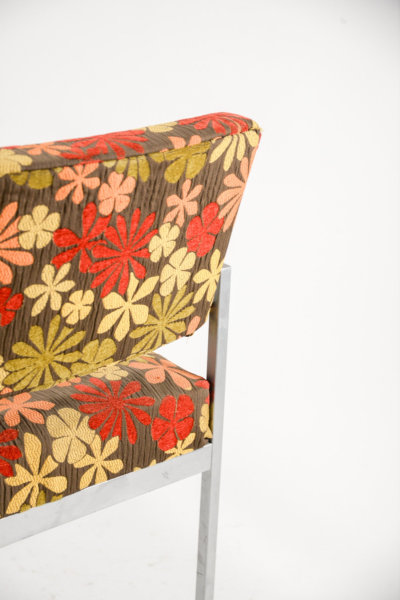 Floral Fabric Armchair / 花柄ファブリック アームチェア
