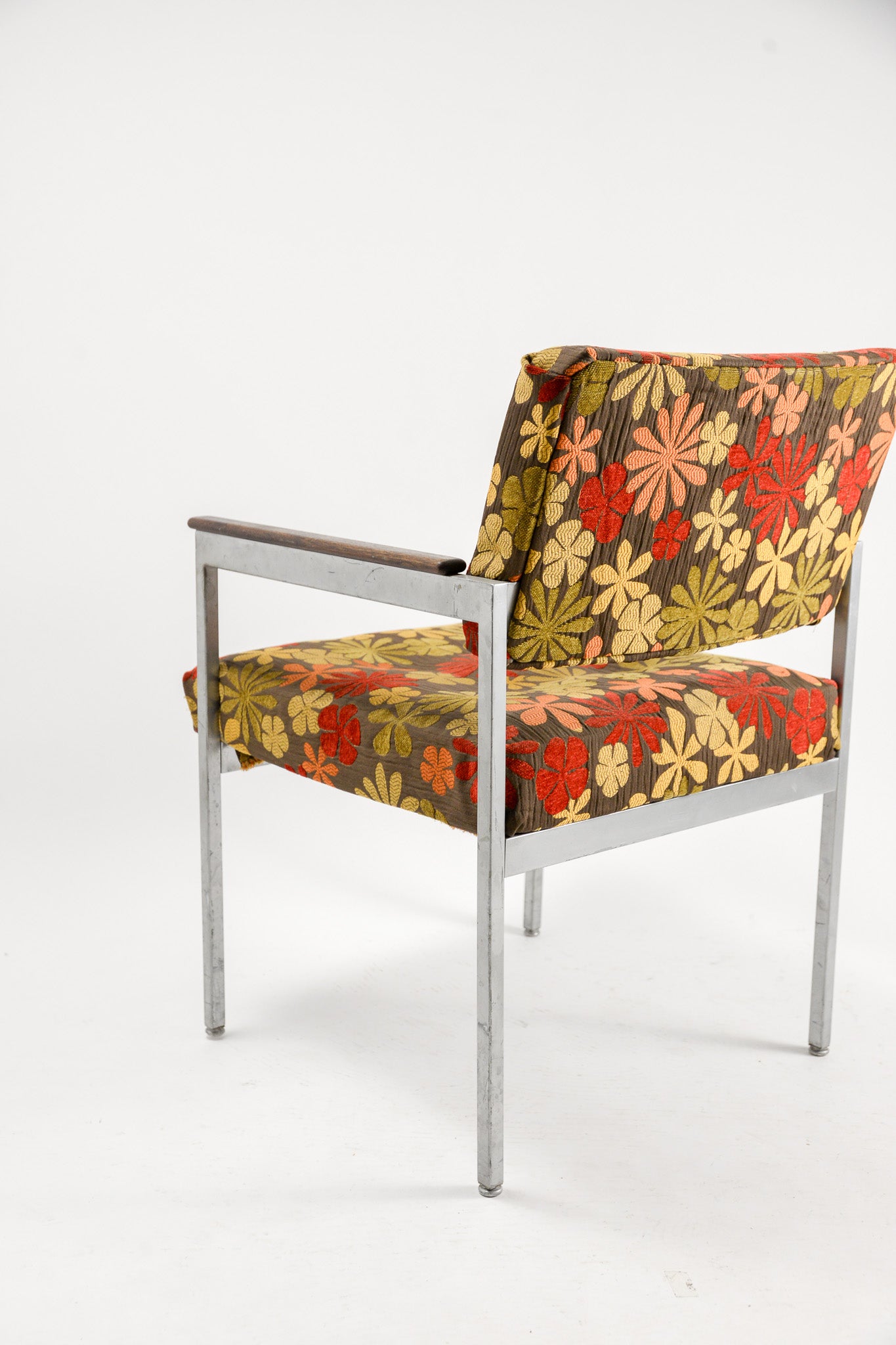 Floral Fabric Armchair / 花柄ファブリック アームチェア