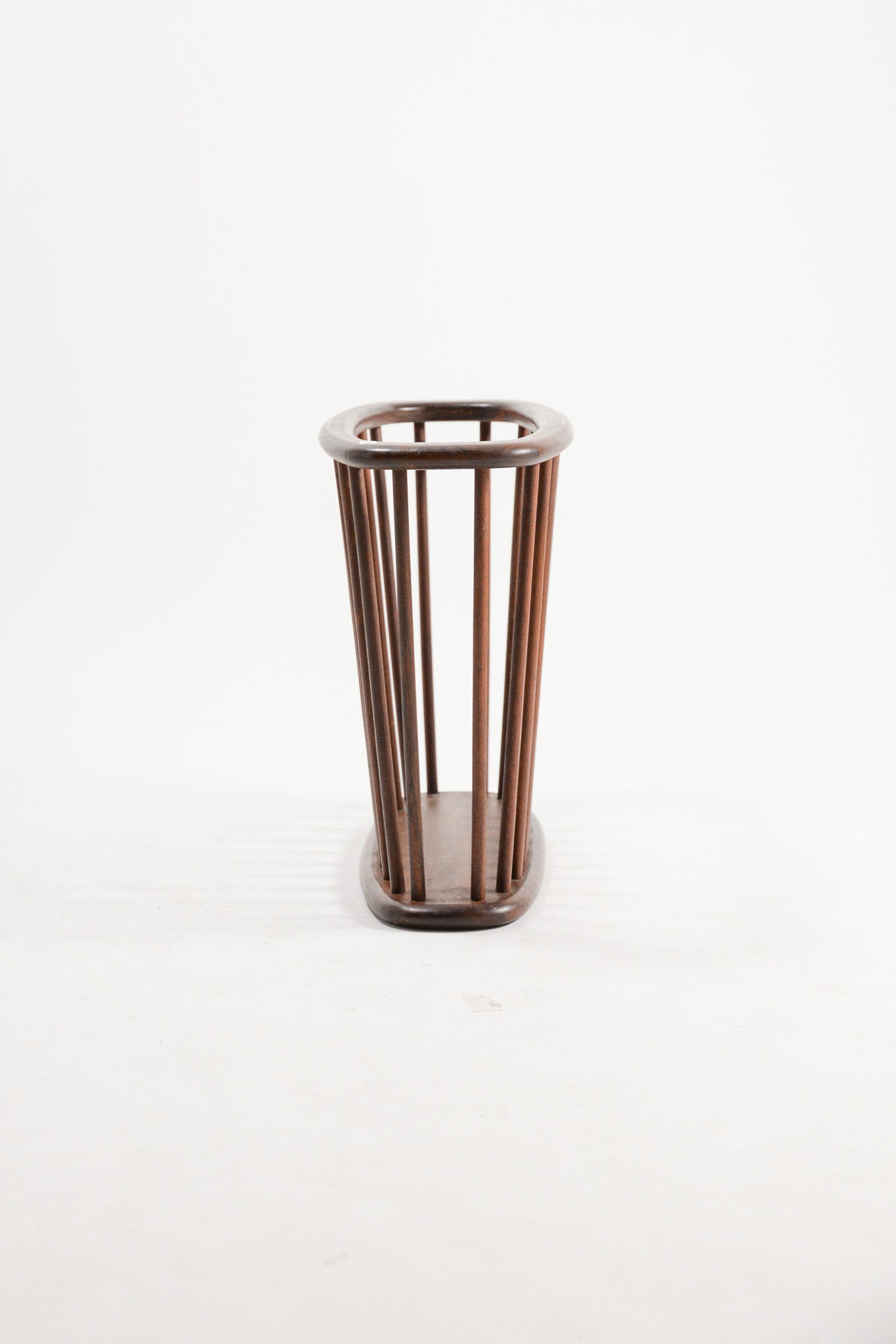 Oval Magazine Rack / オーバルマガジンラック