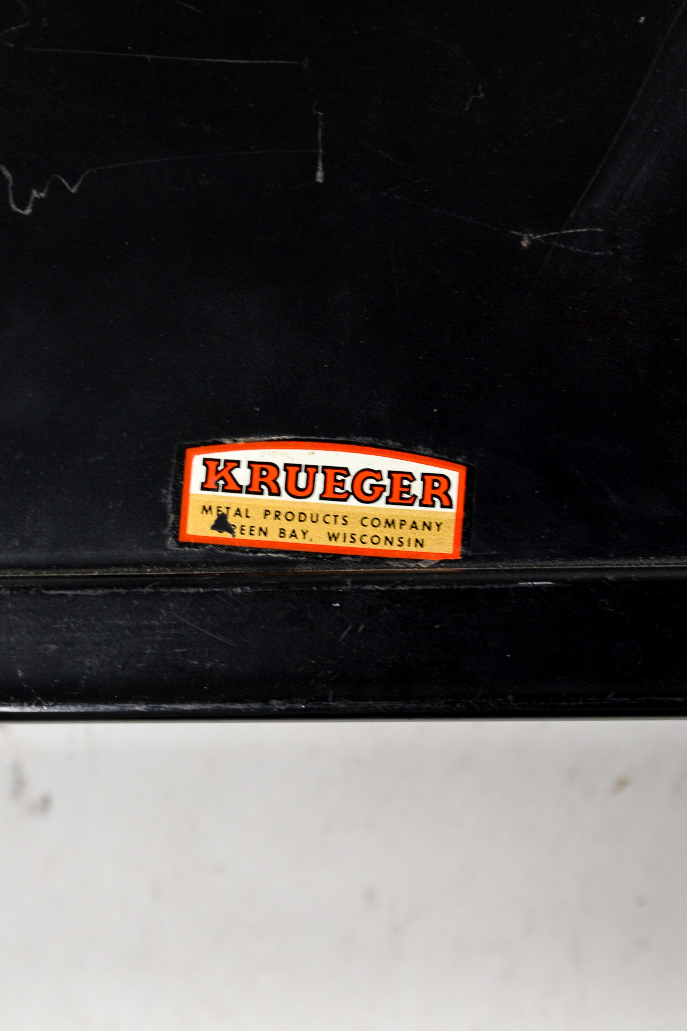 KRUEGER Black Fabric Metal Folding Chair / KRUEGER 黒ファブリック メタル折りたたみイス