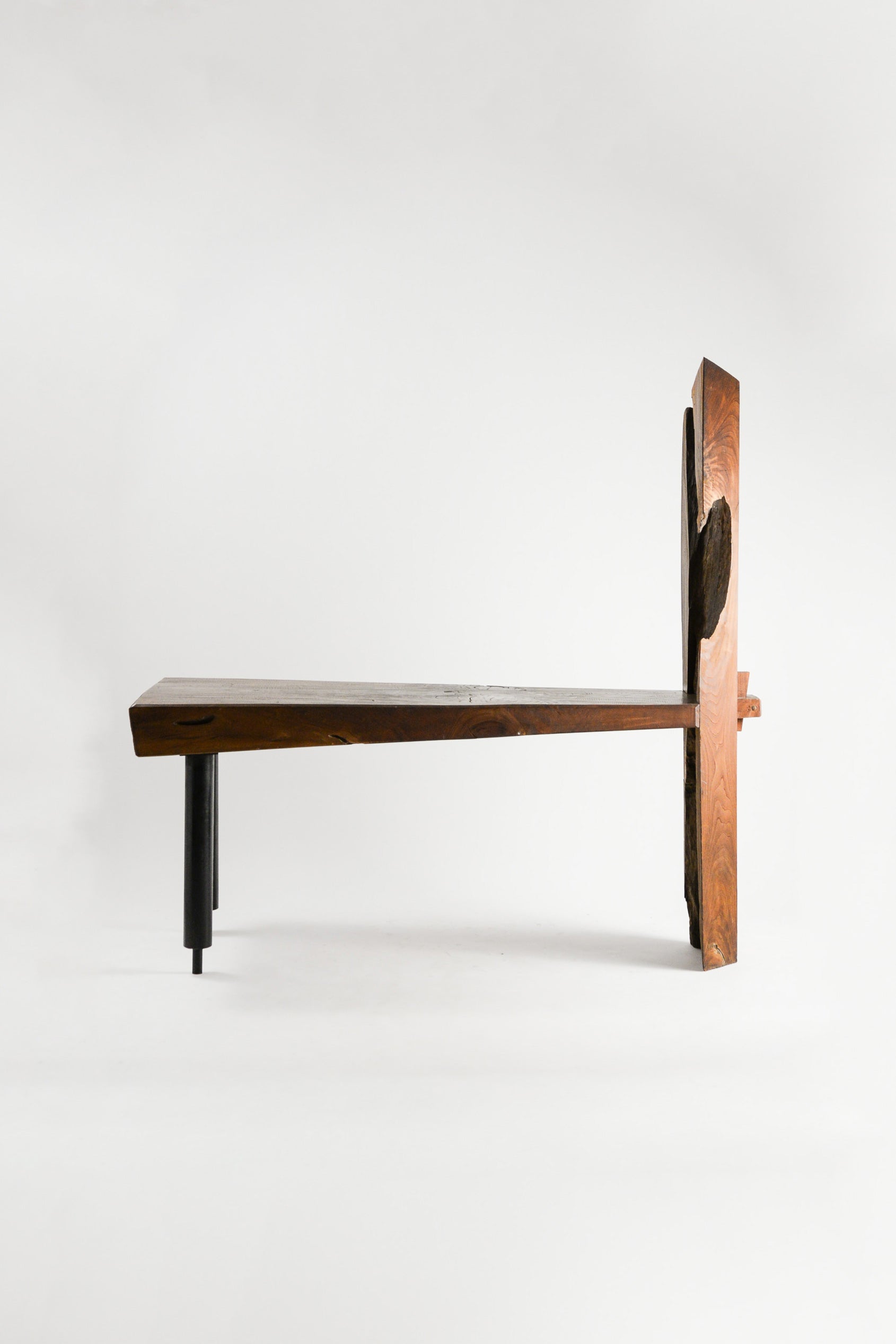 Handcrafted Live Edge Table with Sculptural Element / スカルプチュアル・ライブエッジ テーブル