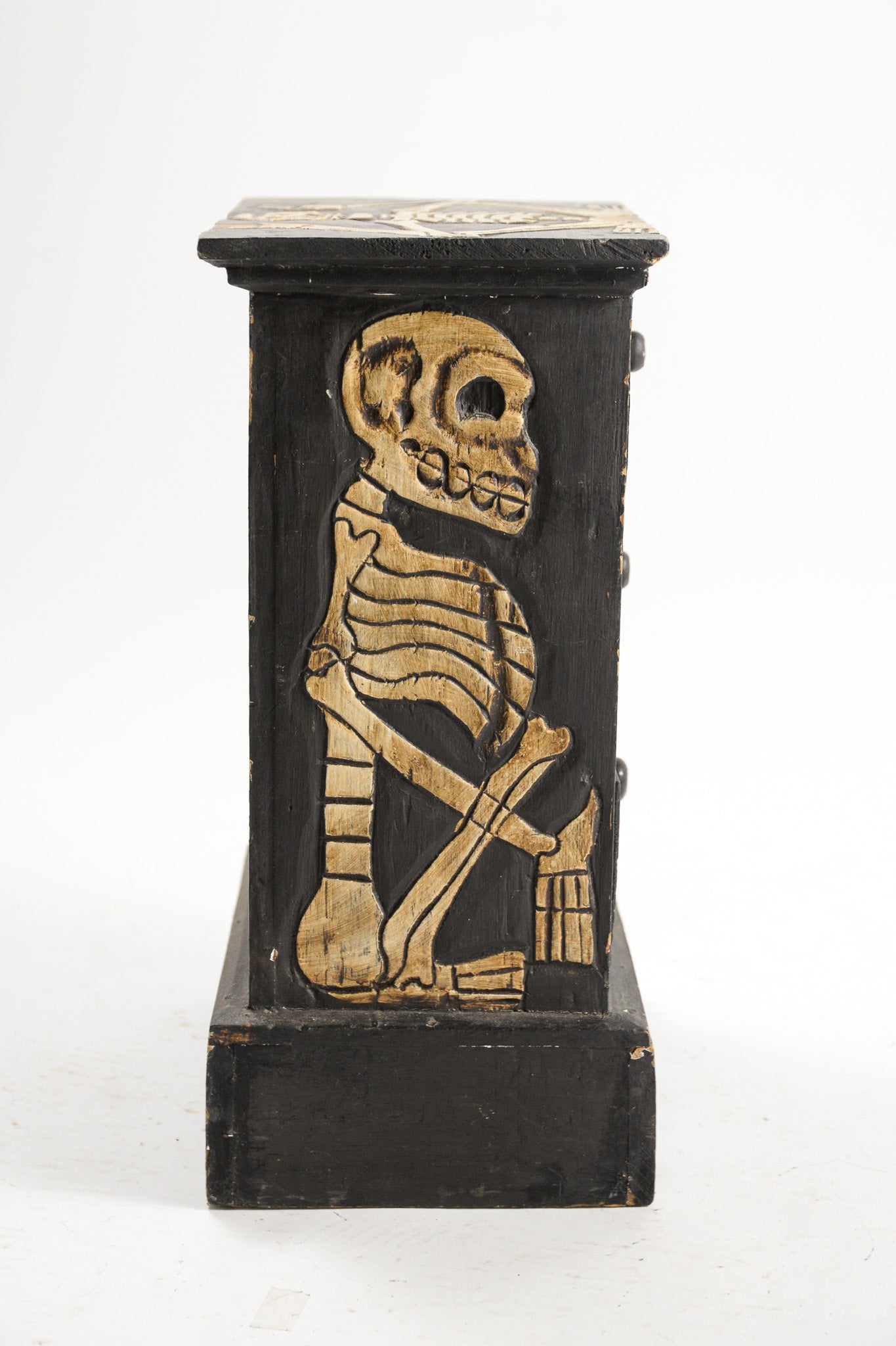 Skeleton Chest / 骸骨チェスト