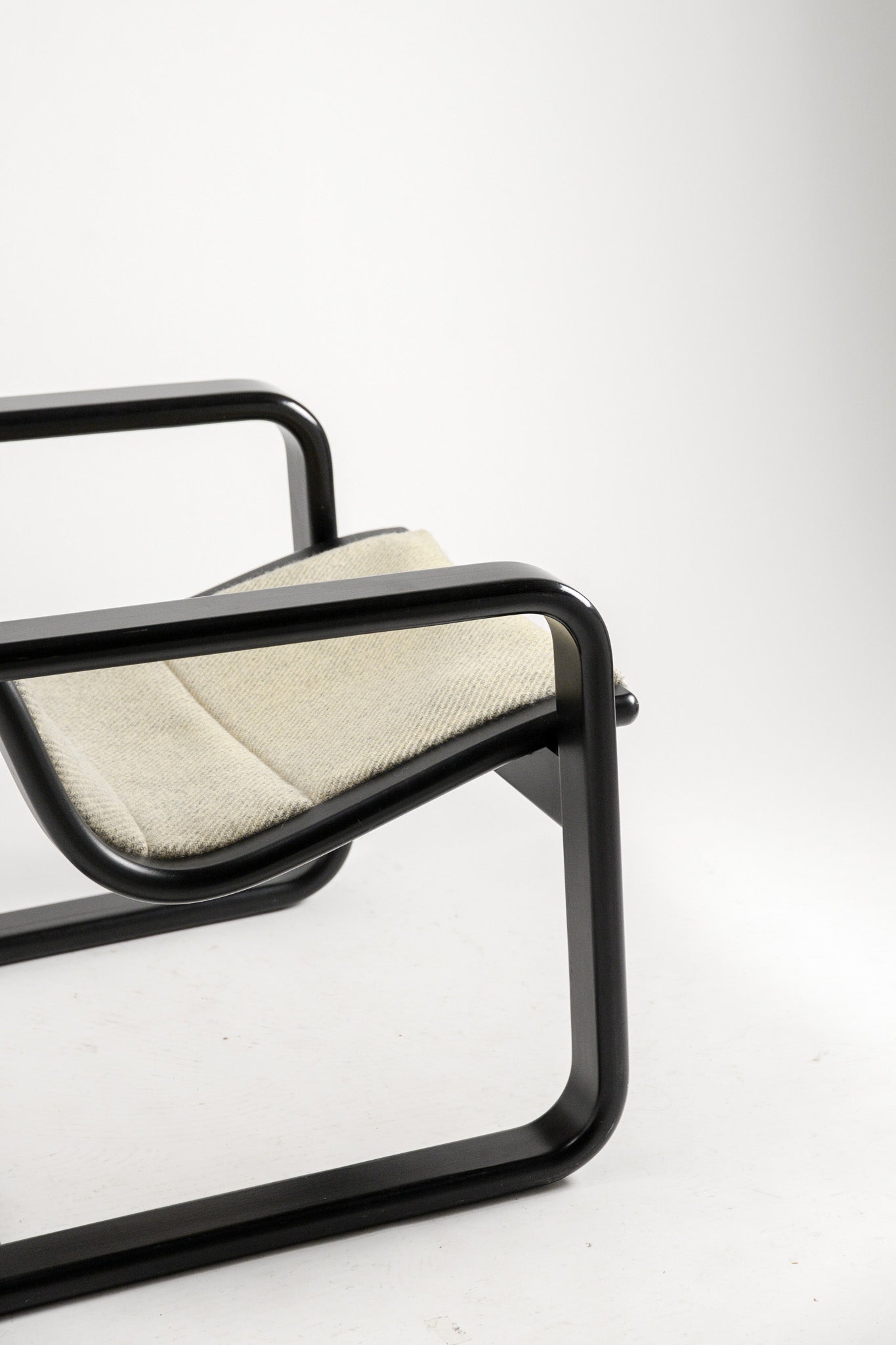 Gray Fabric High-Back Armchair / グレーファブリックアームチェア