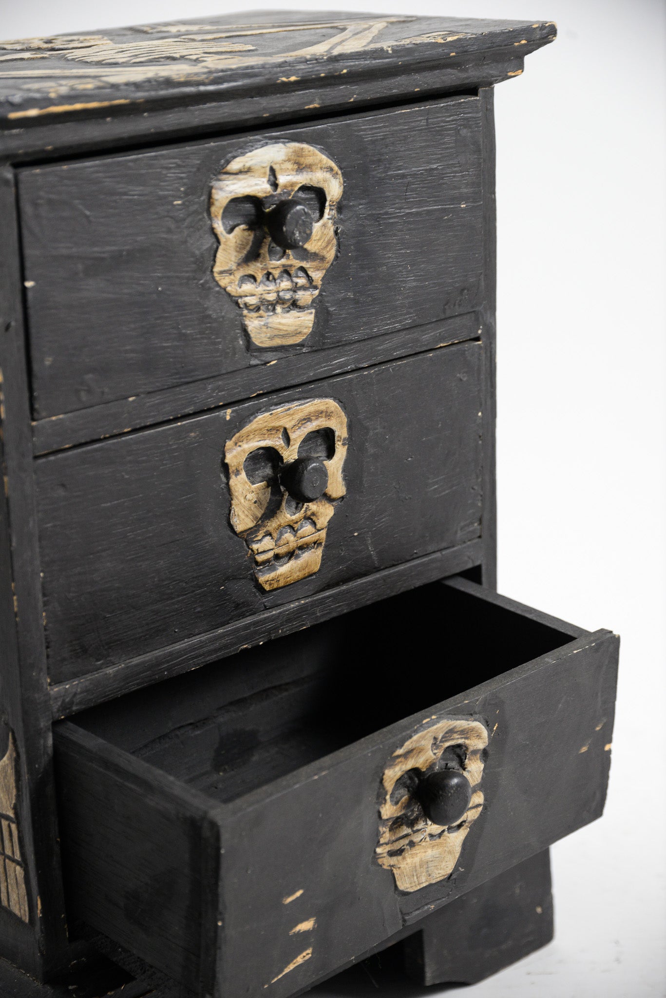 Skeleton Chest / 骸骨チェスト