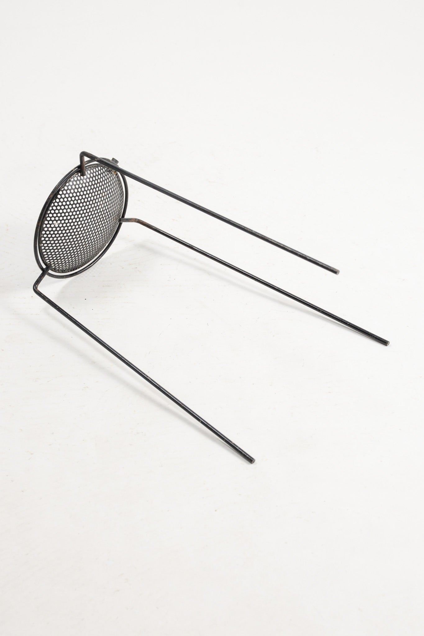 Punting Metal Standing Ashtray / パンチングメタルスタンド灰皿