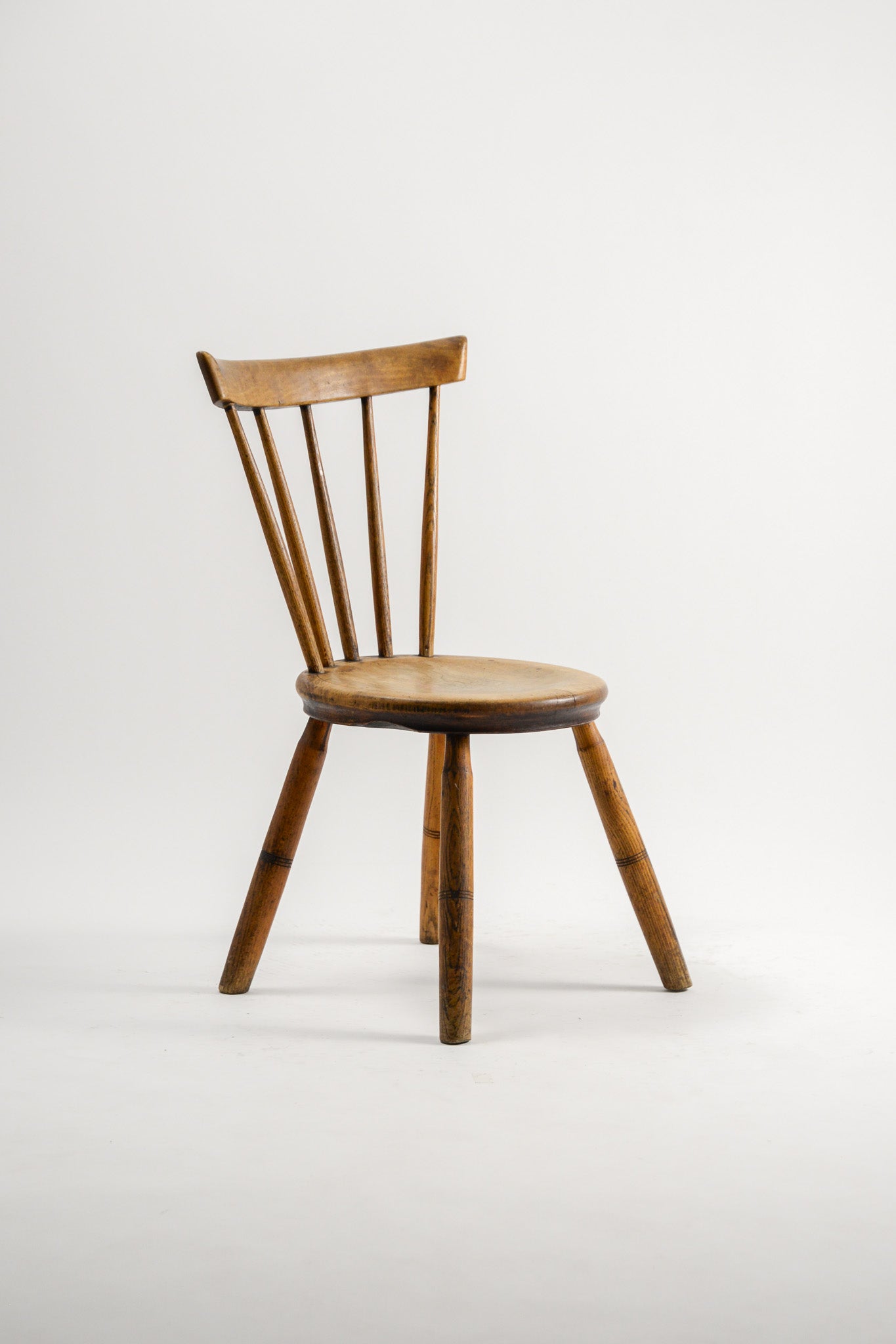Wooden Chair / 木製チェア