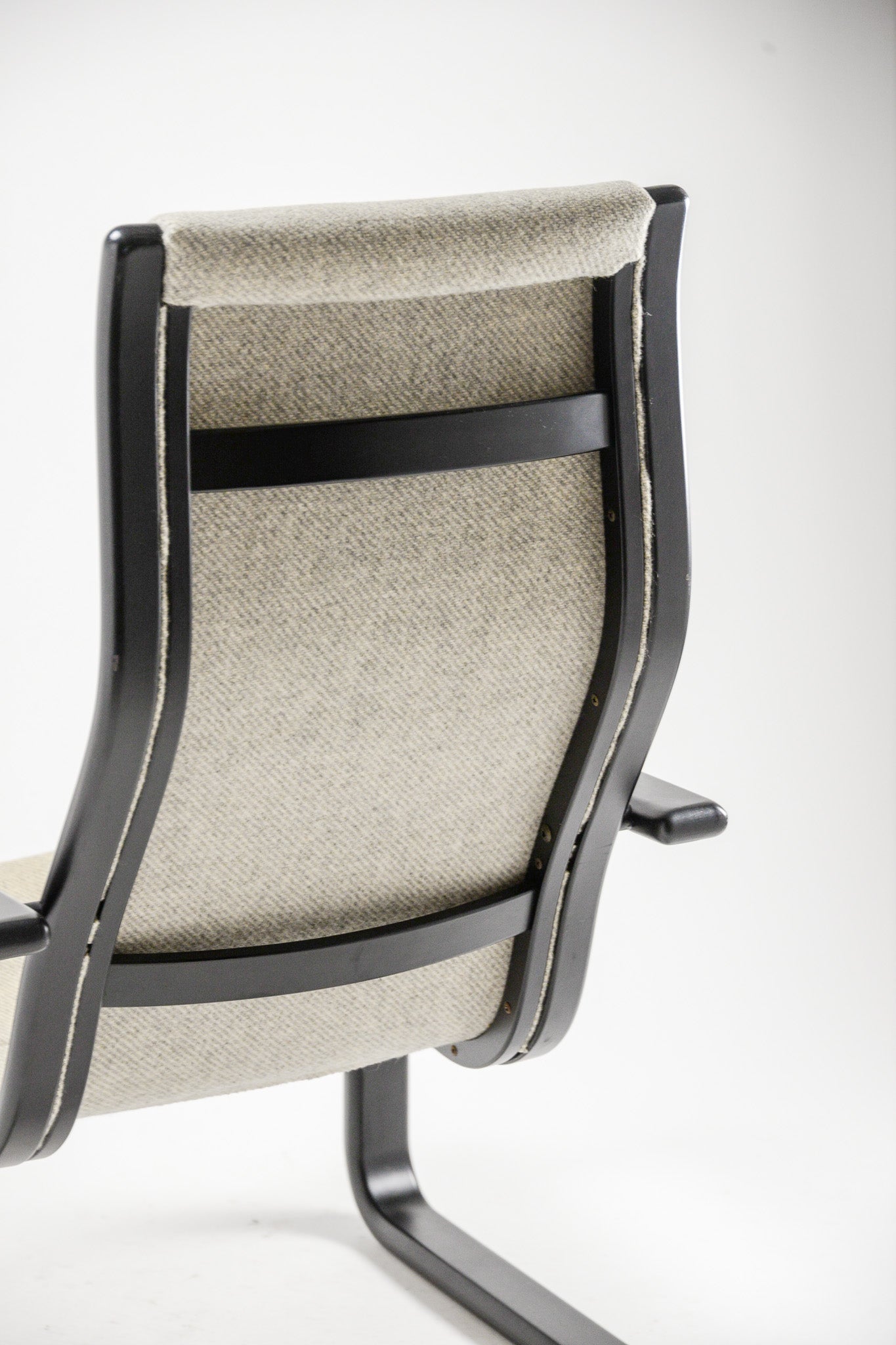 Gray Fabric High-Back Armchair / グレーファブリックアームチェア