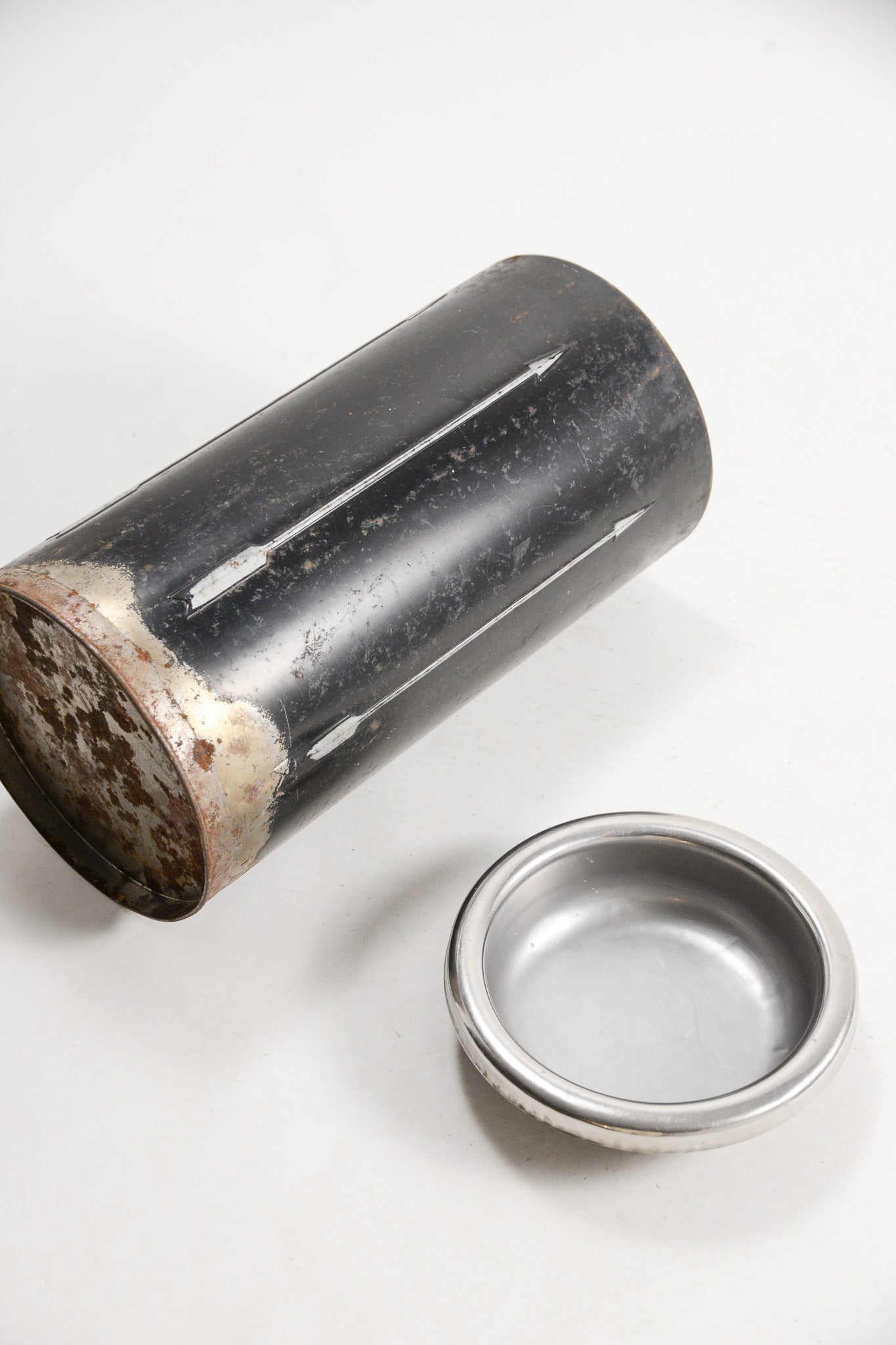 Vintage Lawson Metal Floor Ash Tray / ヴィンテージ ローソン メタル フロア灰皿