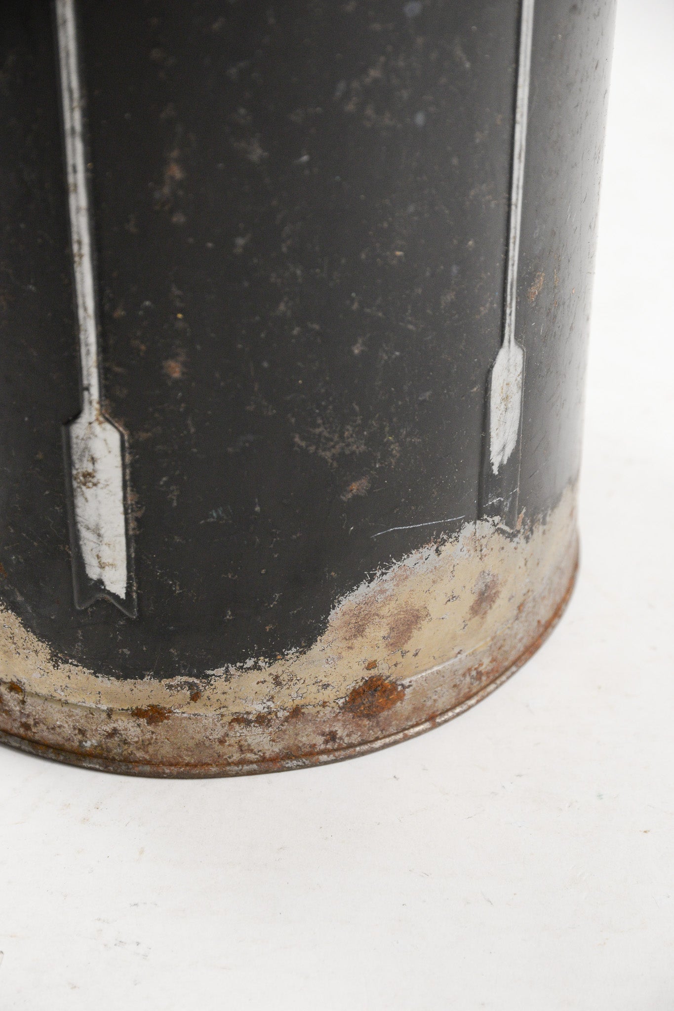 Vintage Lawson Metal Floor Ash Tray / ヴィンテージ ローソン メタル フロア灰皿