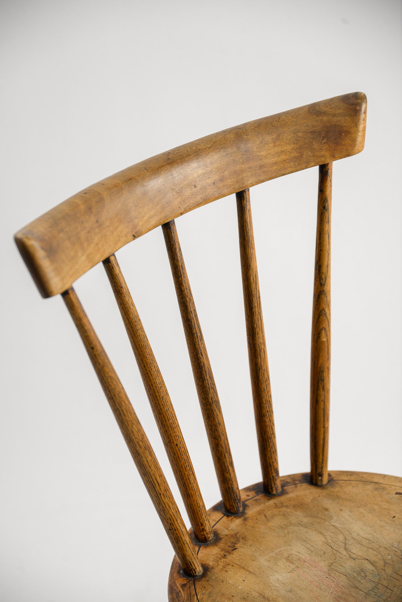 Wooden Chair / 木製チェア