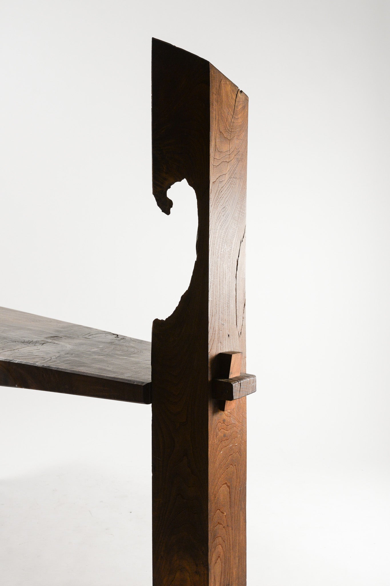 Handcrafted Live Edge Table with Sculptural Element / スカルプチュアル・ライブエッジ テーブル