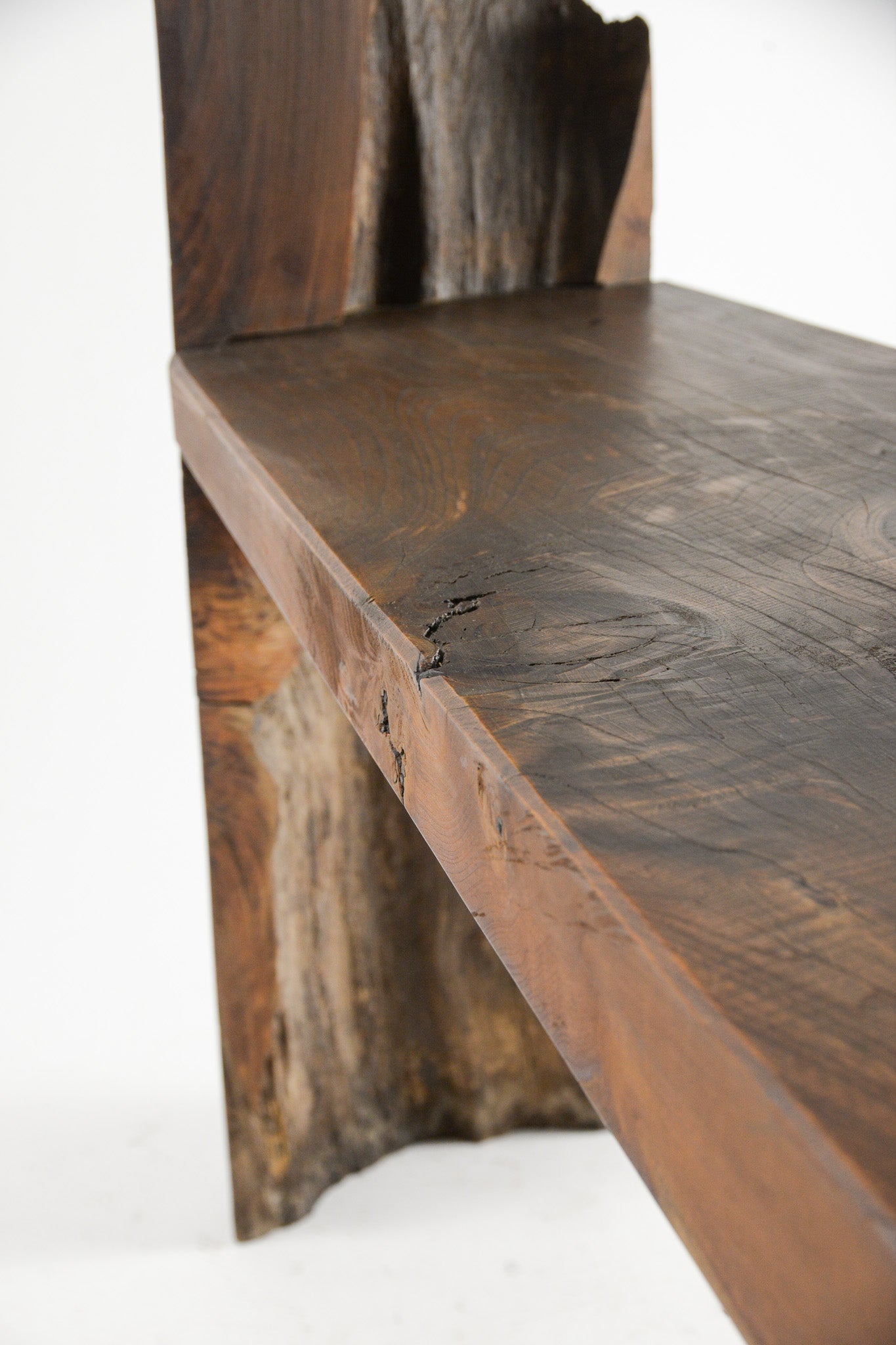 Handcrafted Live Edge Table with Sculptural Element / スカルプチュアル・ライブエッジ テーブル