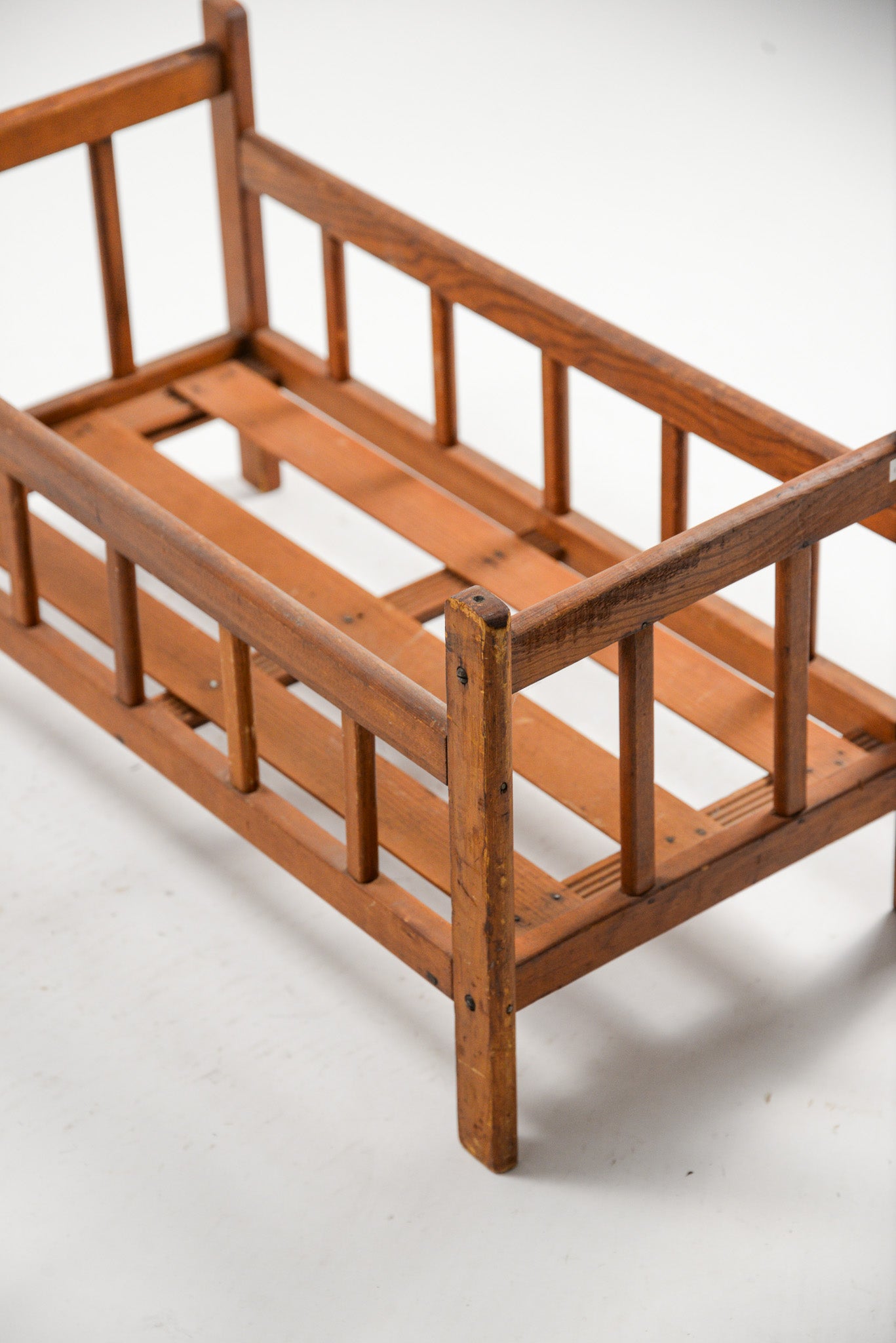 Vintage Baby Bed Frame / ベビーベッドフレーム – STORE IN FACTORY