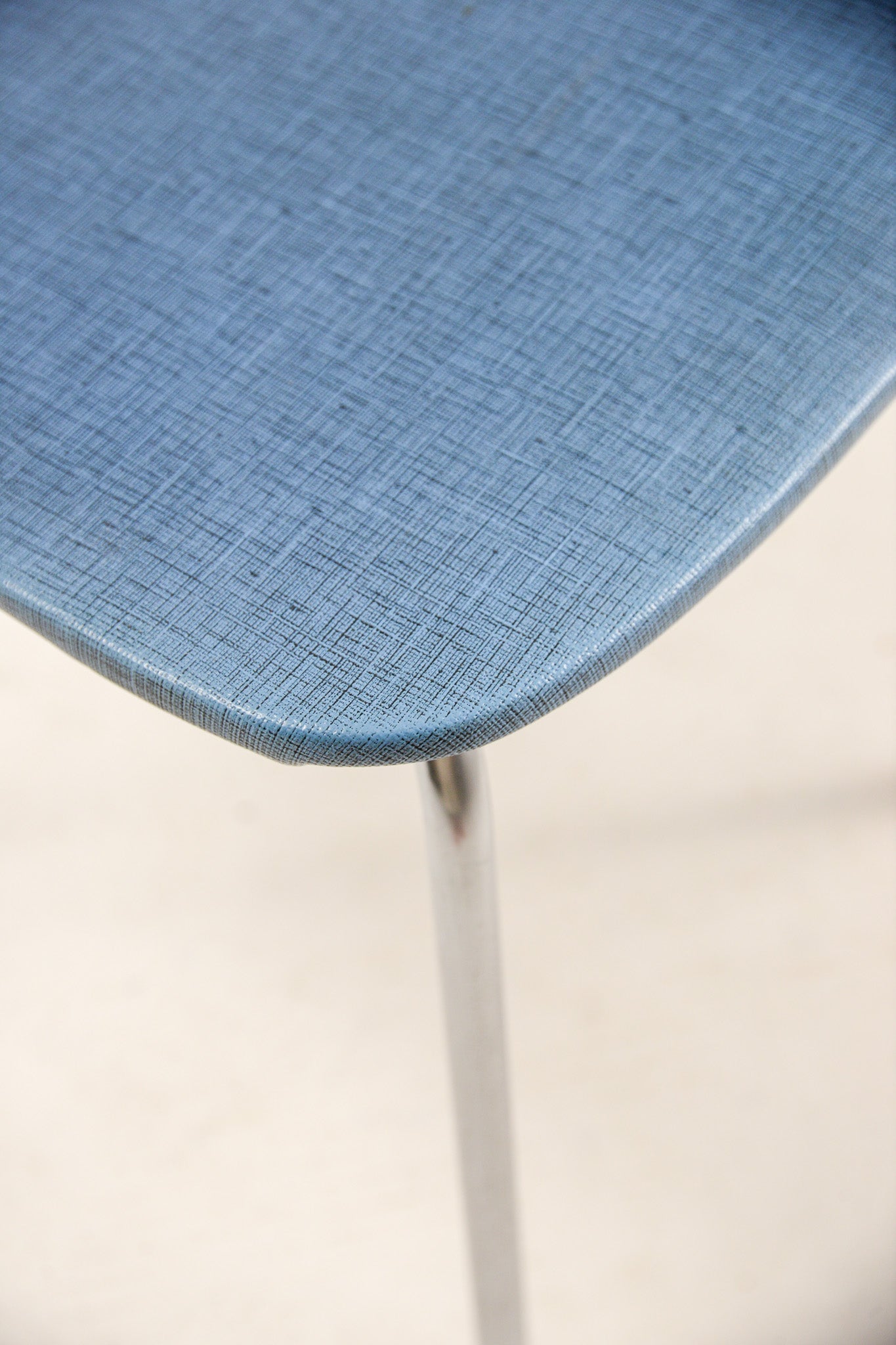 Red & Blue Fabric Side Chair / 赤×ブルー ファブリックチェア