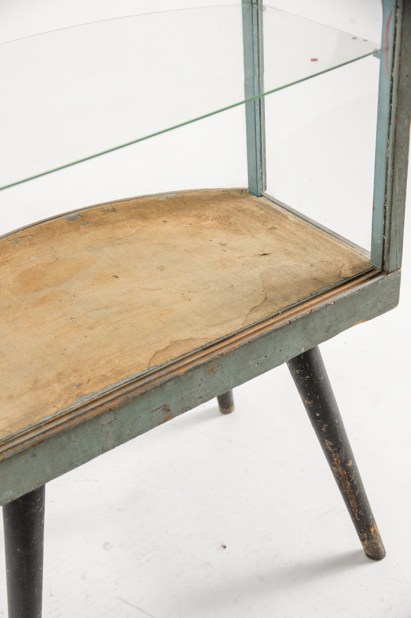 Curved Glass Showcase / R ガラスショーケース