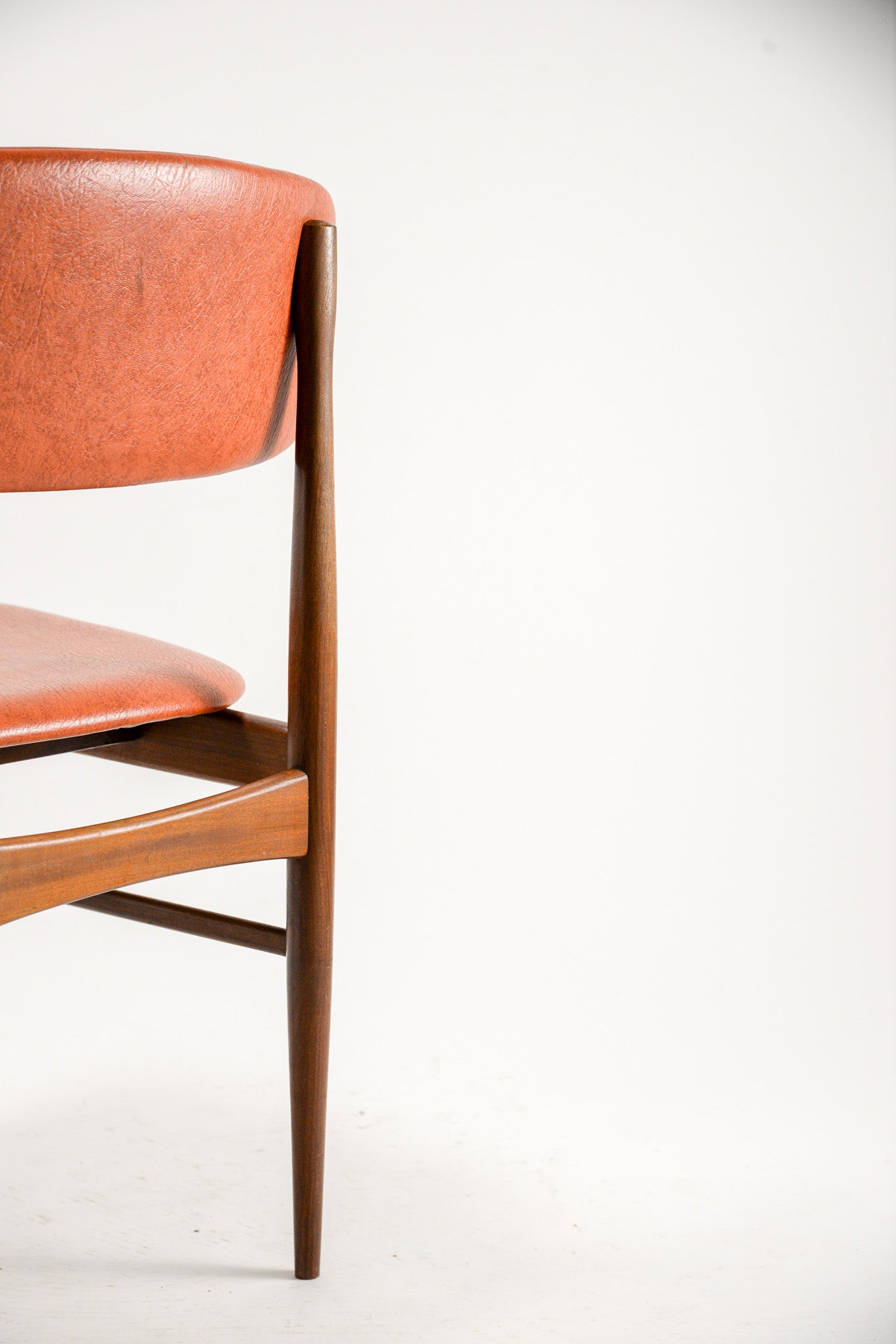 Dining Chair with Orange Faux Leather / ダイニングチェア（オレンジフェイクレザー）