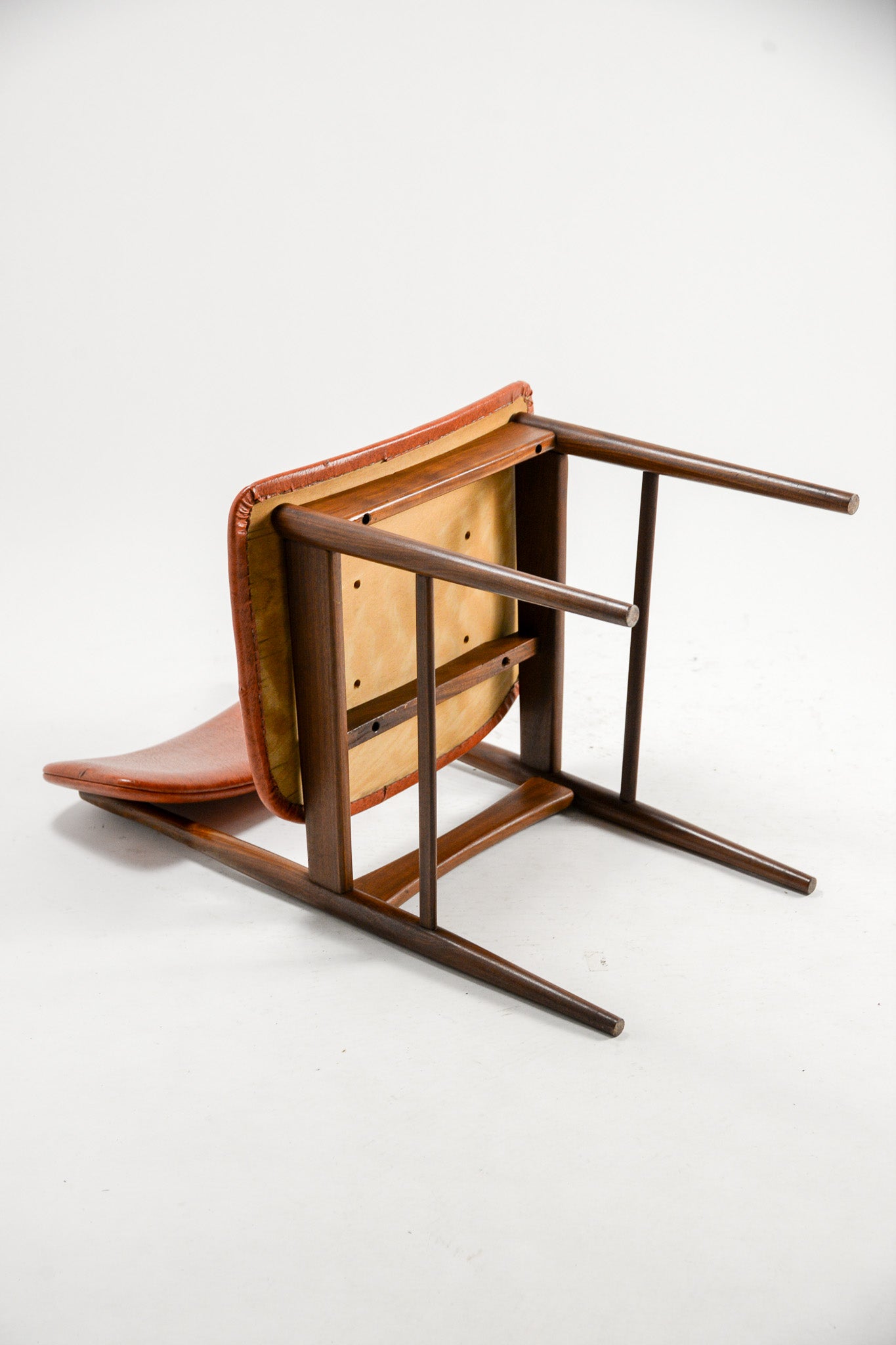 Dining Chair with Orange Faux Leather / ダイニングチェア（オレンジフェイクレザー）