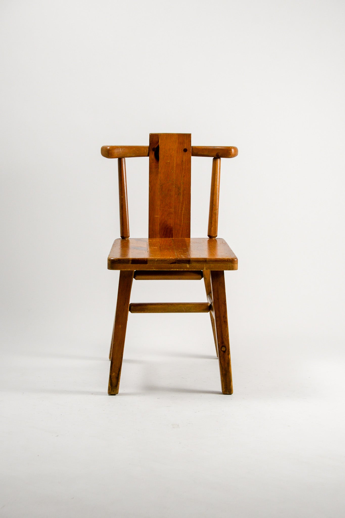 Wooden Chair / 木製チェア