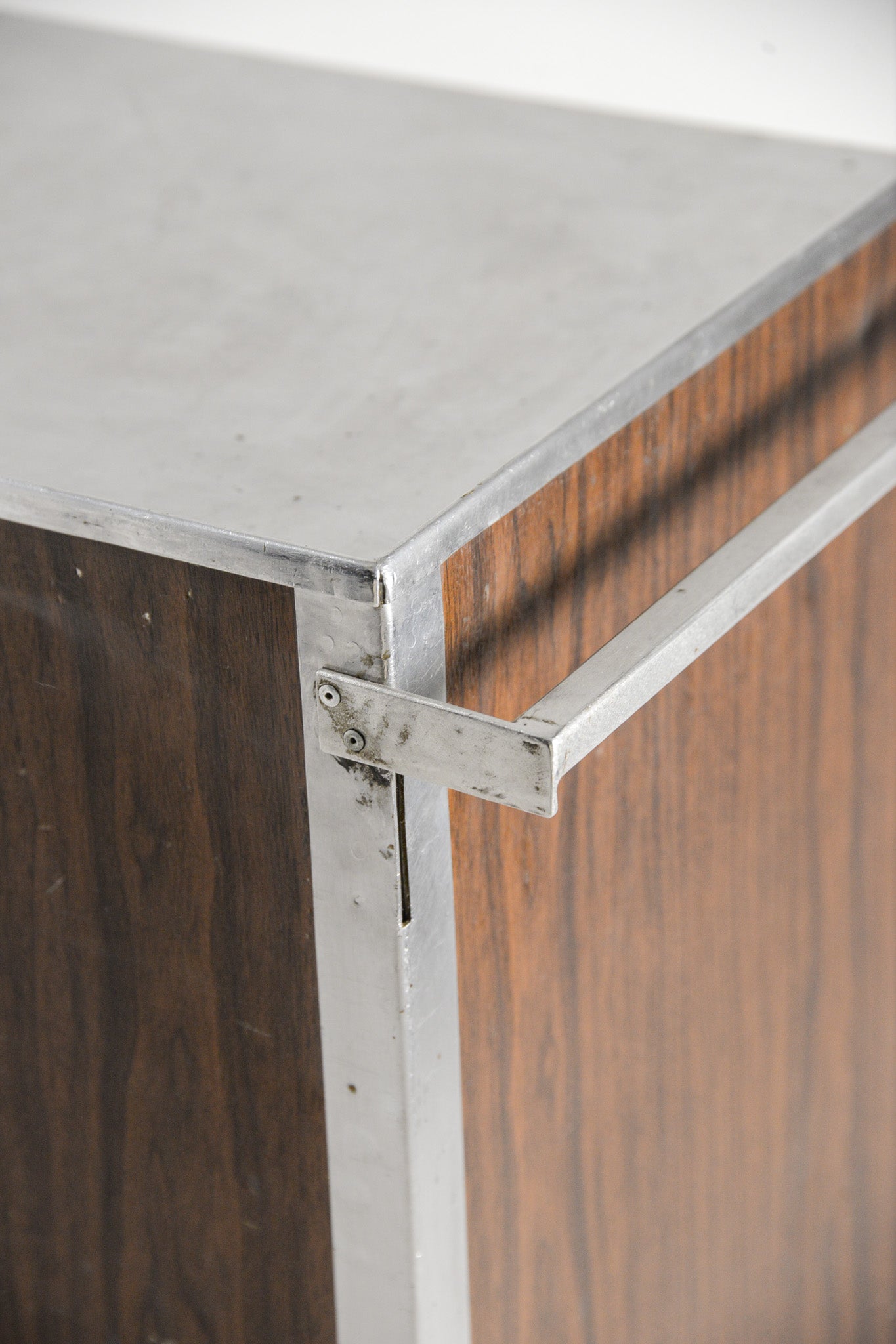 Metal Wagon / メタルワゴン