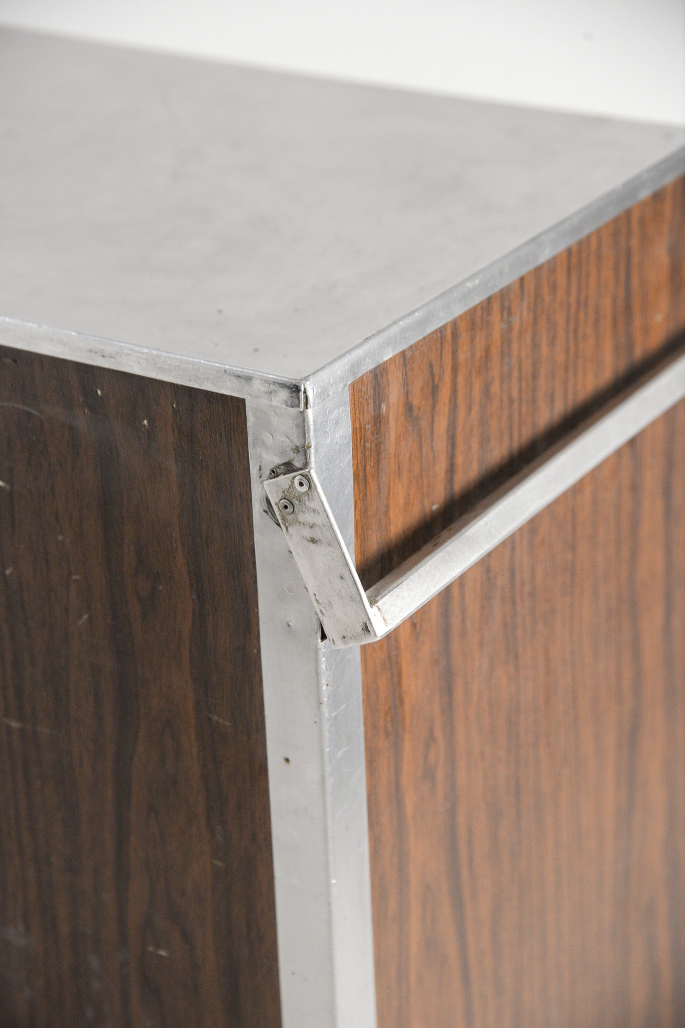 Metal Wagon / メタルワゴン