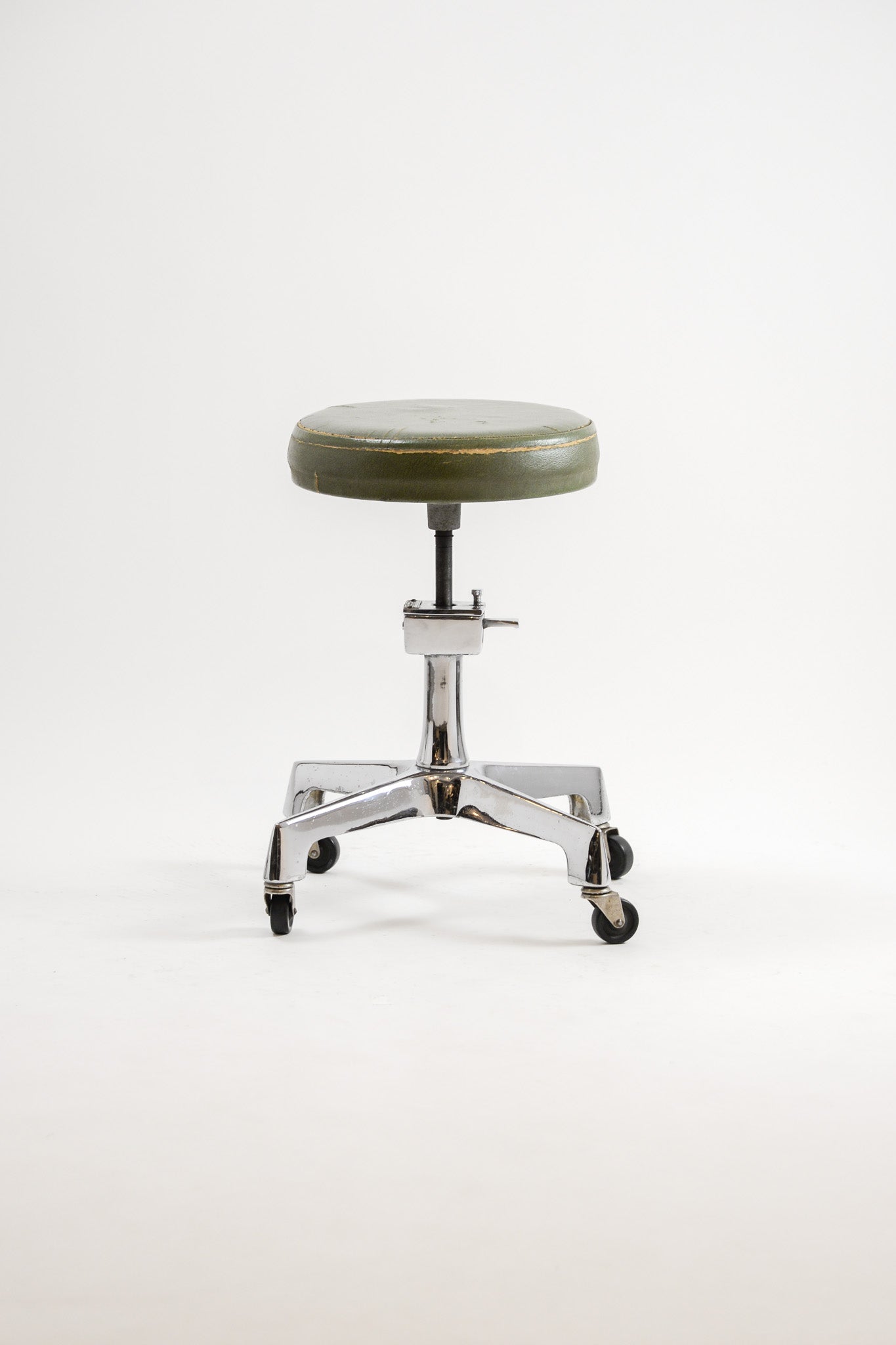 Adjustable Chrome Caster Stool by F&F Koenigkramer  / 昇降式クローム脚キャスター付スツール