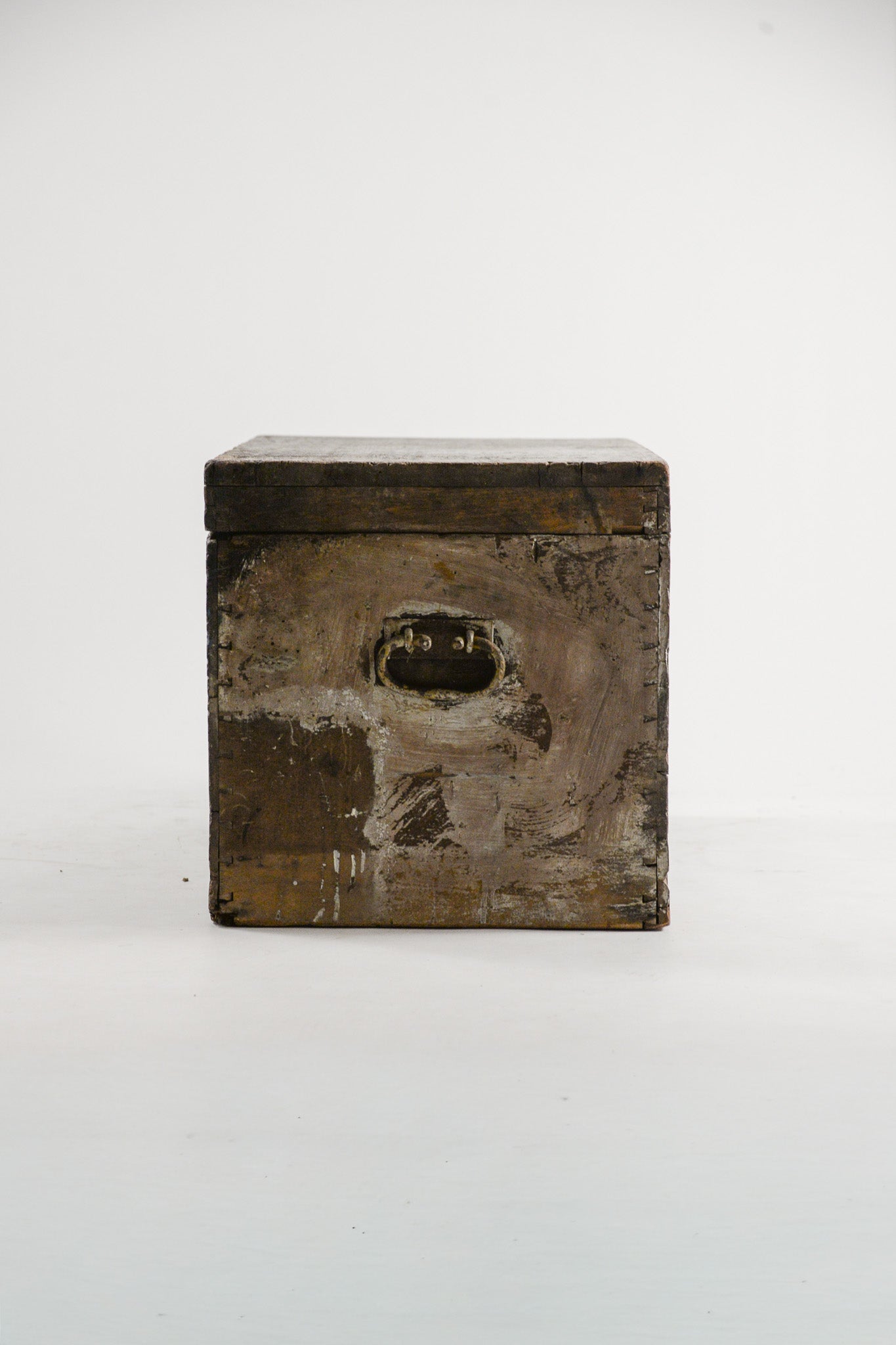 Wooden Trunk / 木製トランク