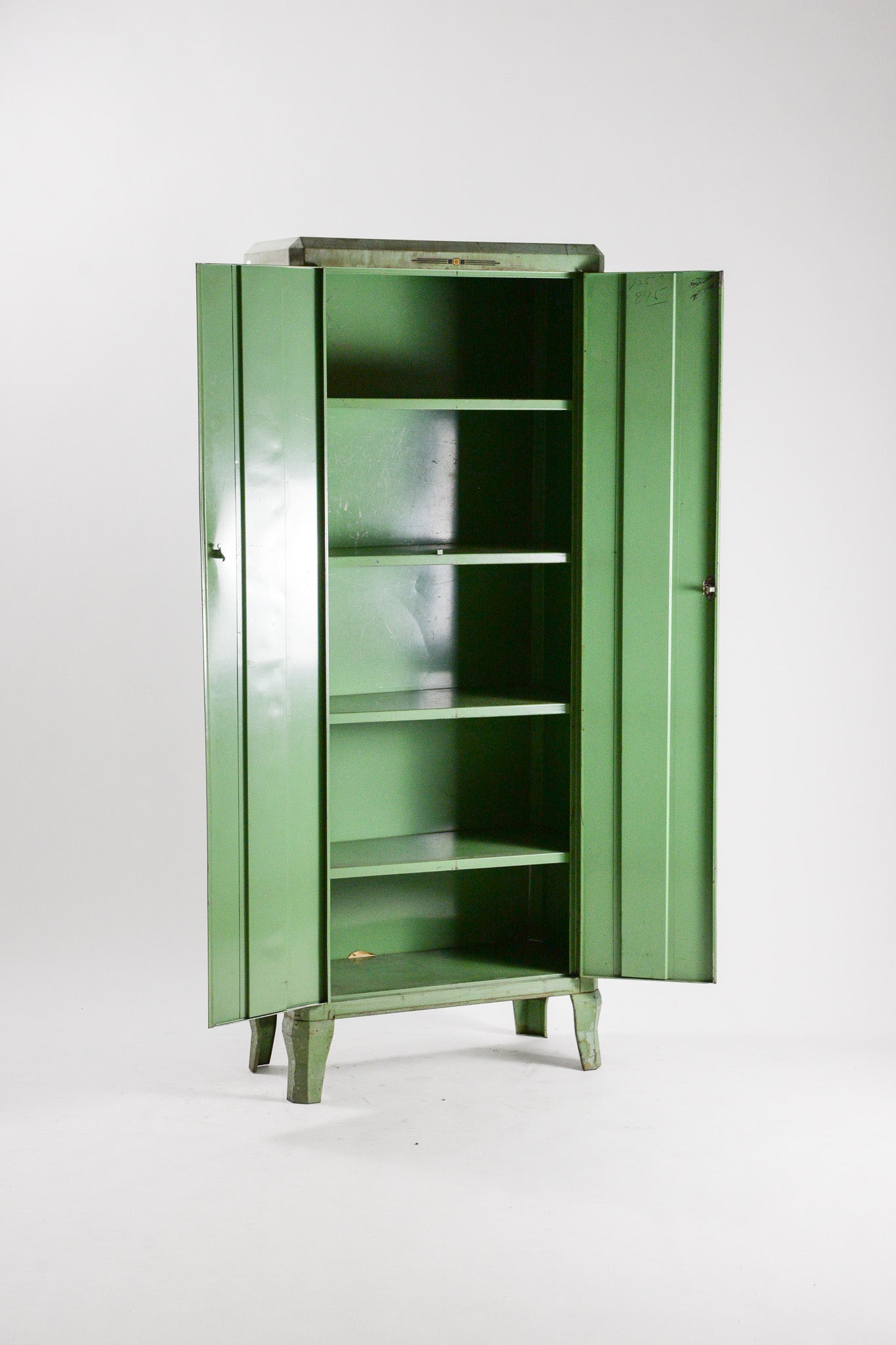 Green Locker / グリーンロッカー