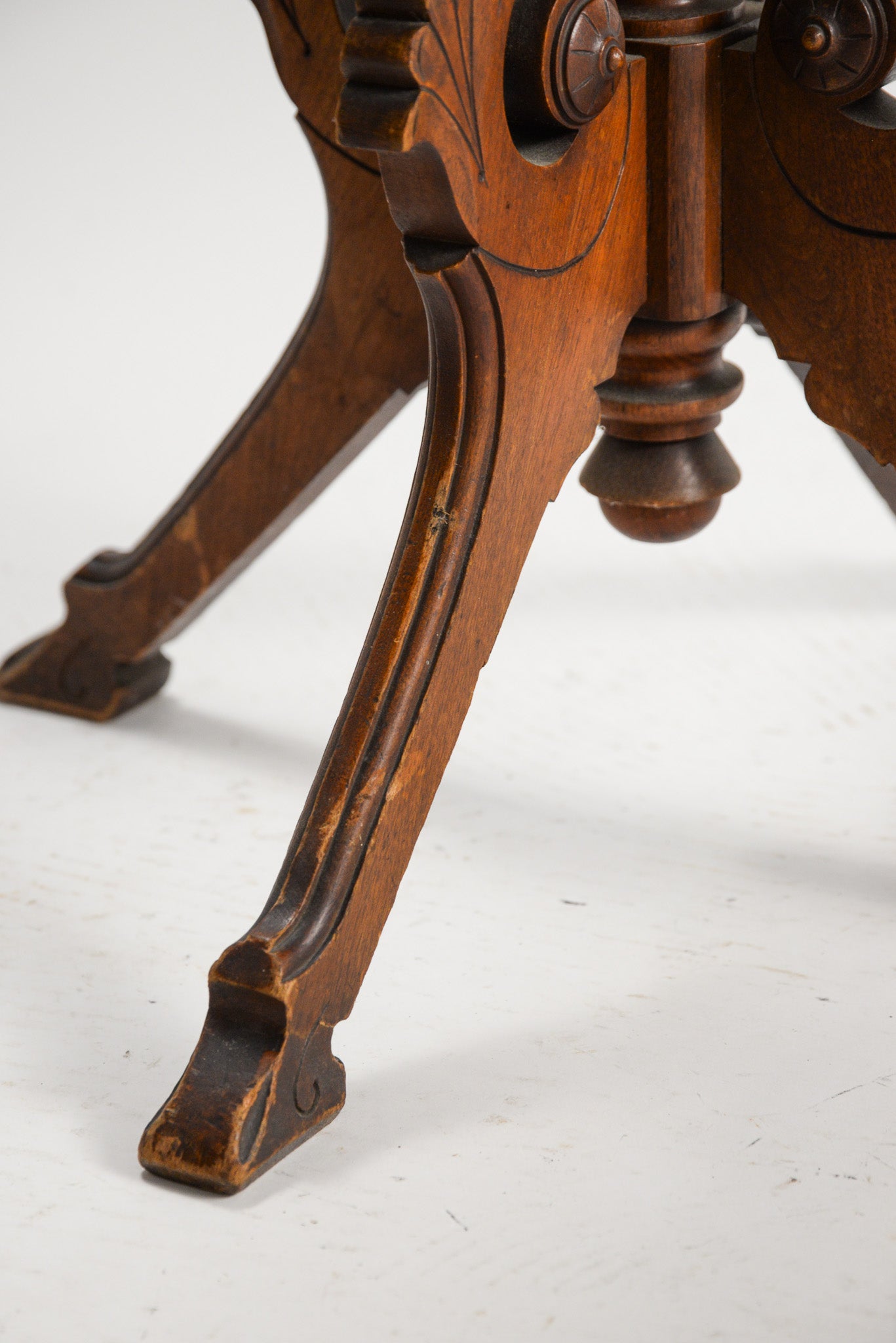 Antique Parlor Table / アンティークパーラーテーブル