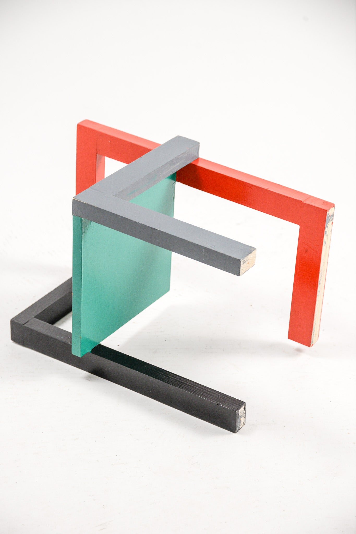 Geometric Tri-color Children's Chair / 赤・緑・グレー 子供イス