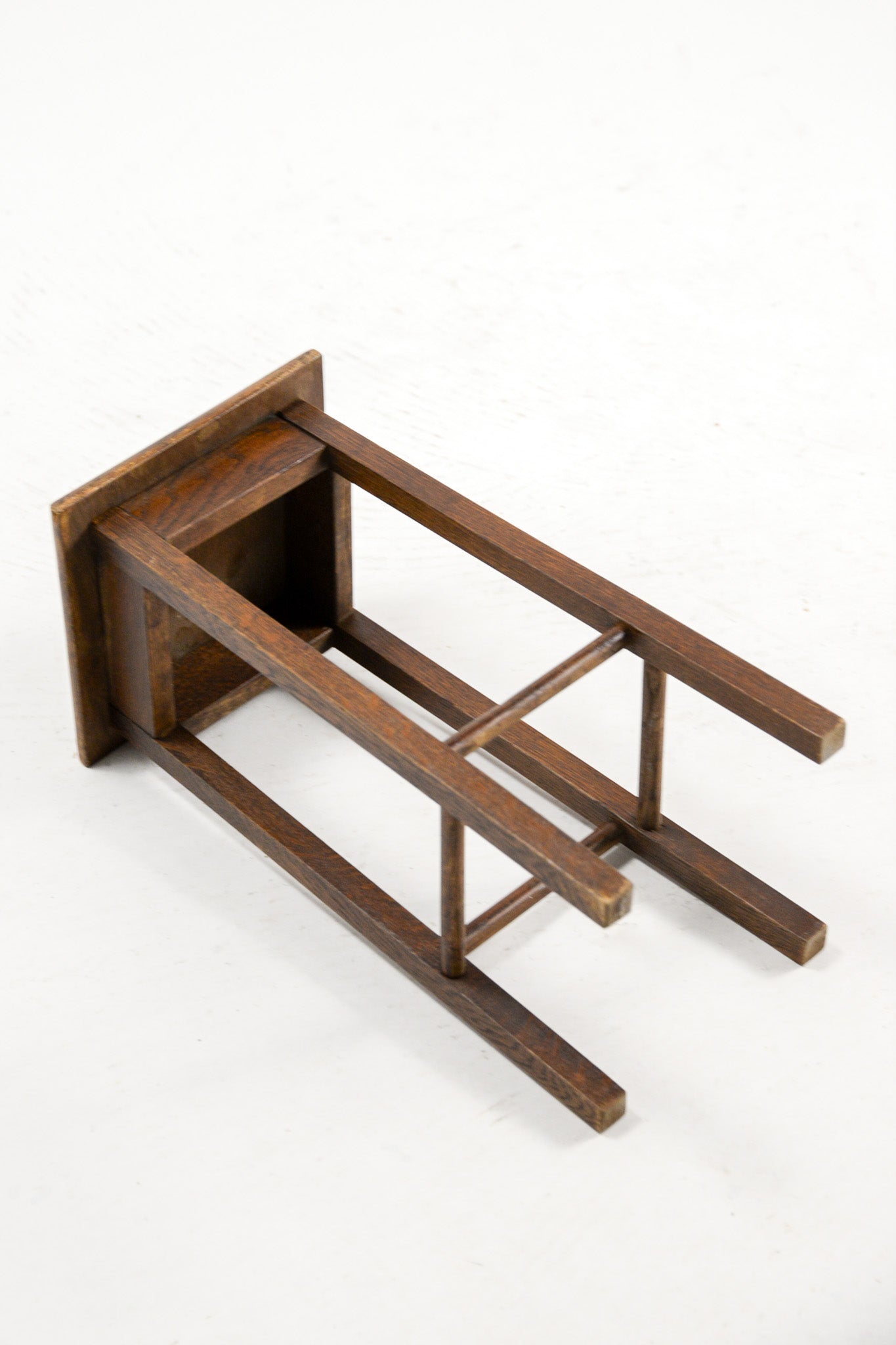 Wooden Mini Stand / 木製ミニ台