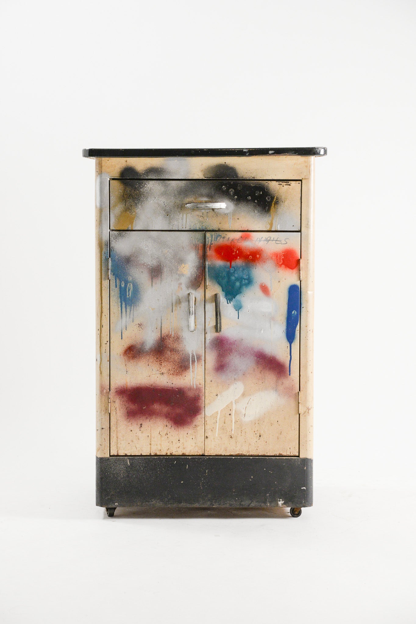 Vintage Graffiti Metal Cabinet / ヴィンテージ グラフィティ メタルキャビネット