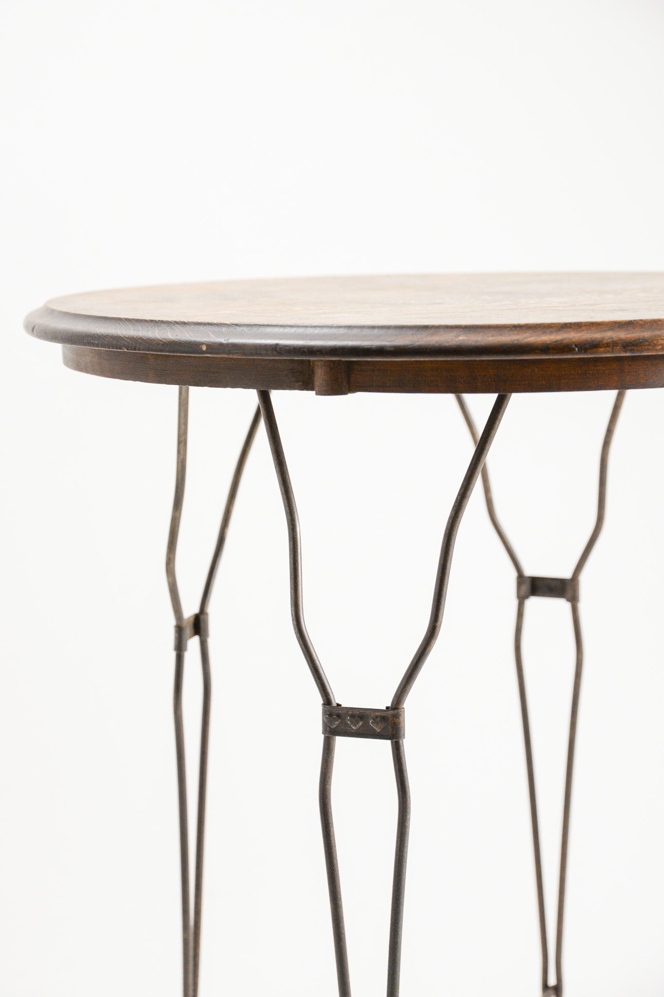 Twist Leg Round Table / ツイストレッグ円卓
