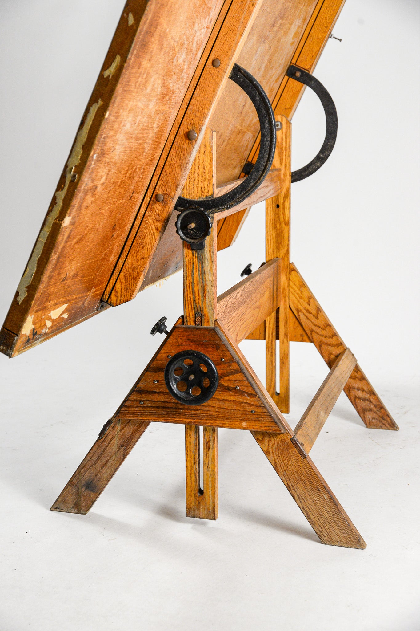 Wooden Drafting Table / 木製ドラフティングテーブル