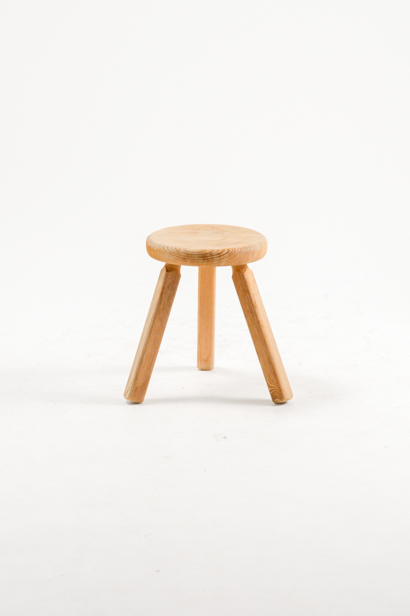 Wooden Mini Stool / 木製ミニスツール