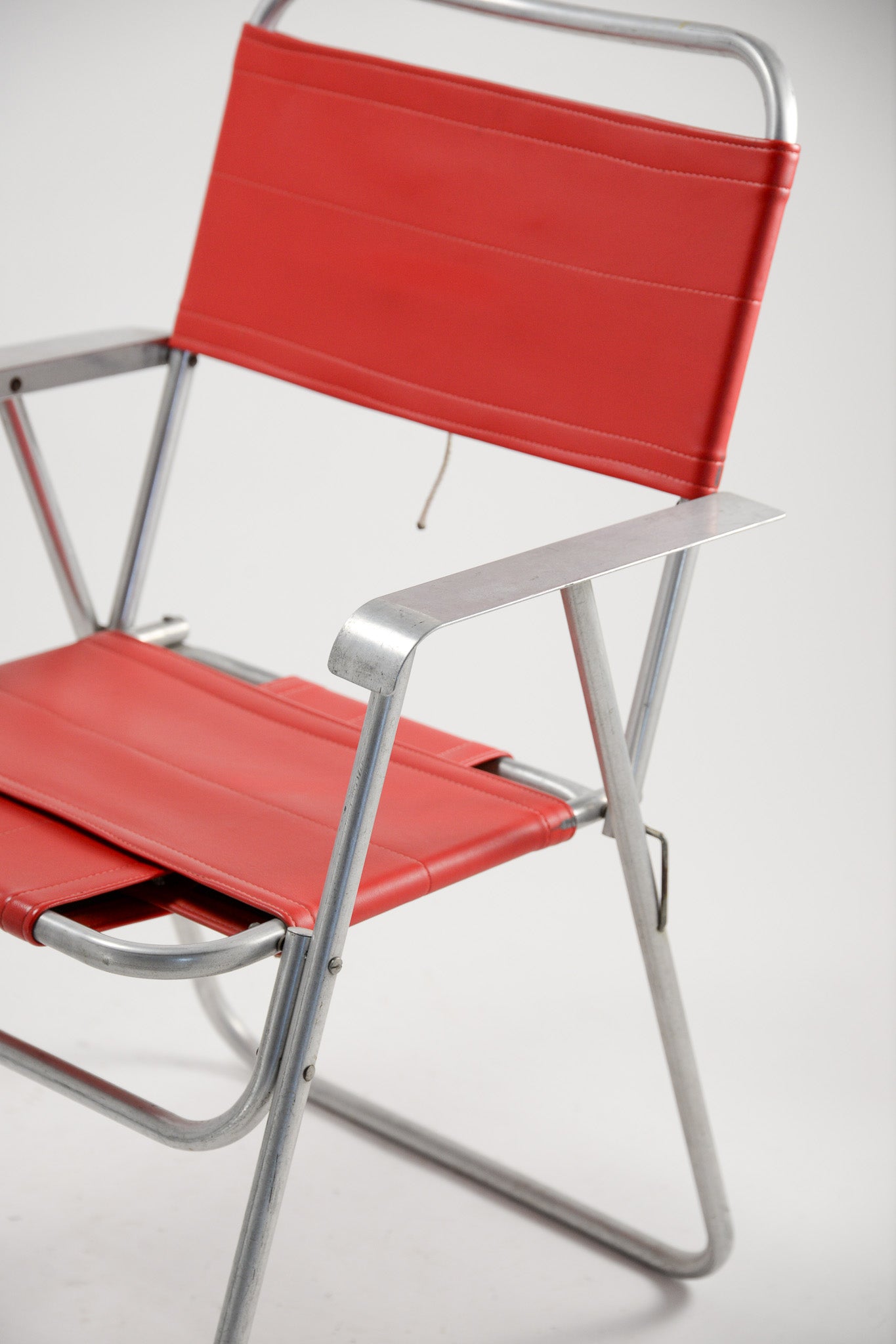 Armchair Folding Chair / アーム付き折りたたみ椅子