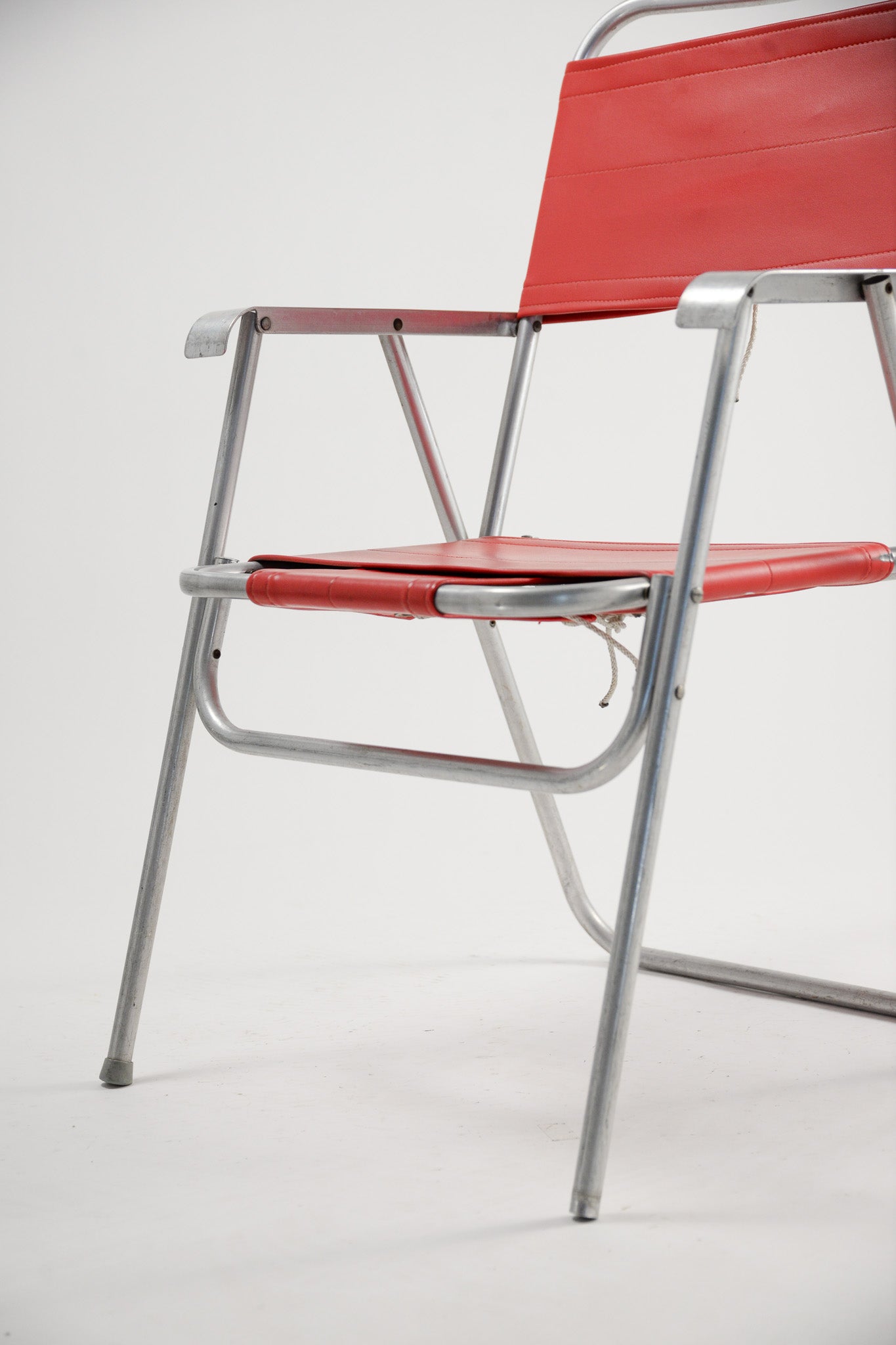 Armchair Folding Chair / アーム付き折りたたみ椅子