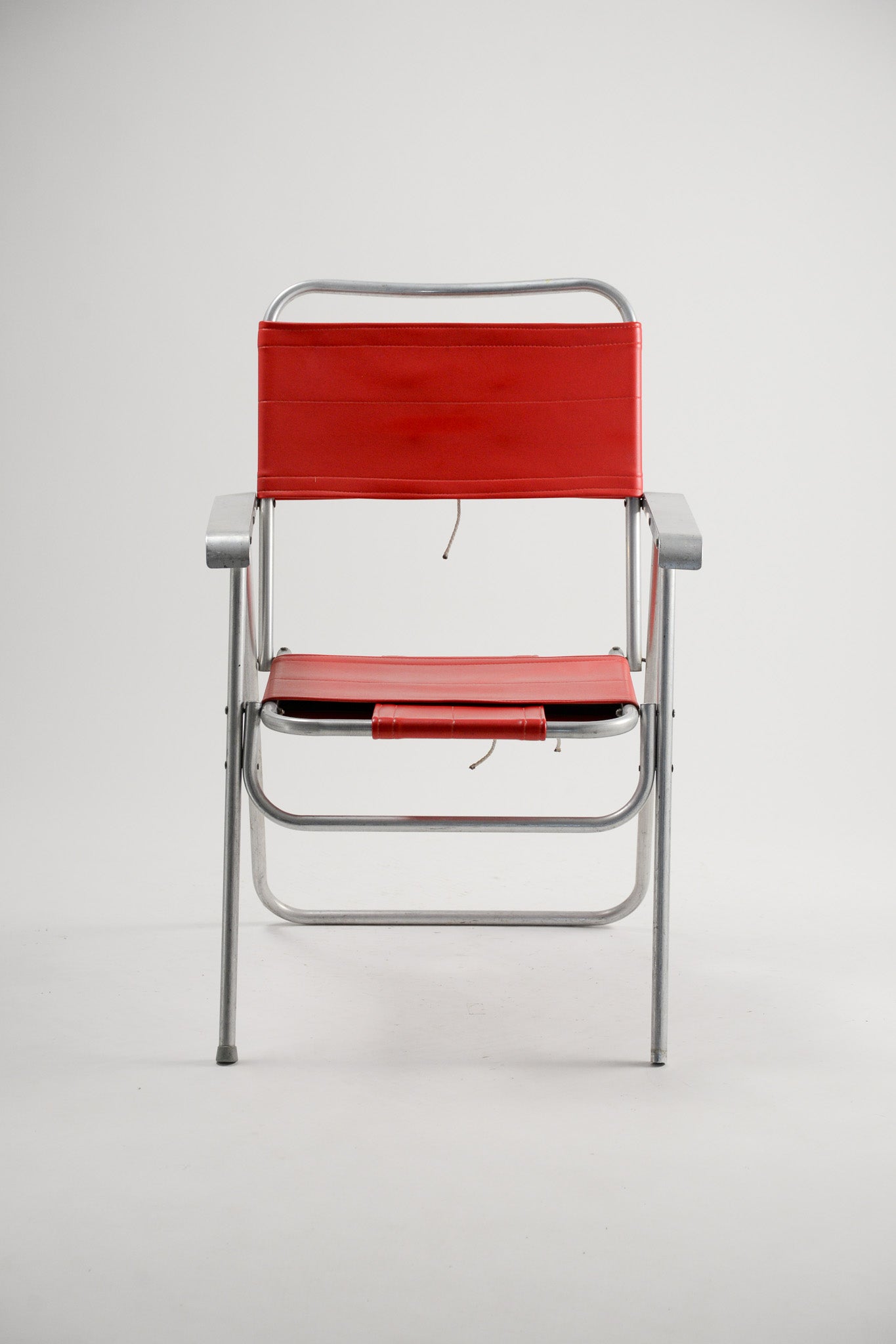 Armchair Folding Chair / アーム付き折りたたみ椅子