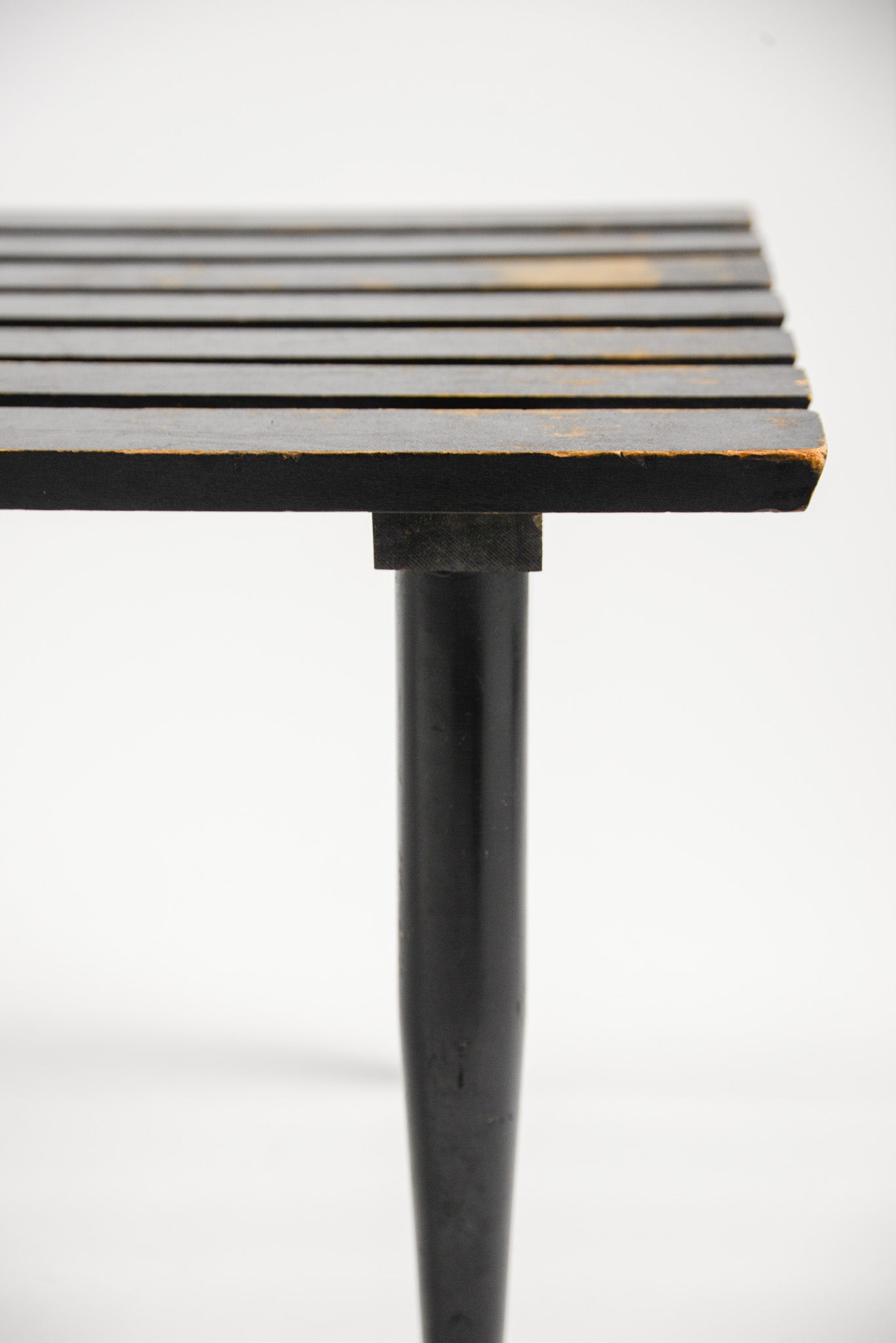 Black Wooden Coffee Table / ブラックペイント ウッド コーヒーテーブル