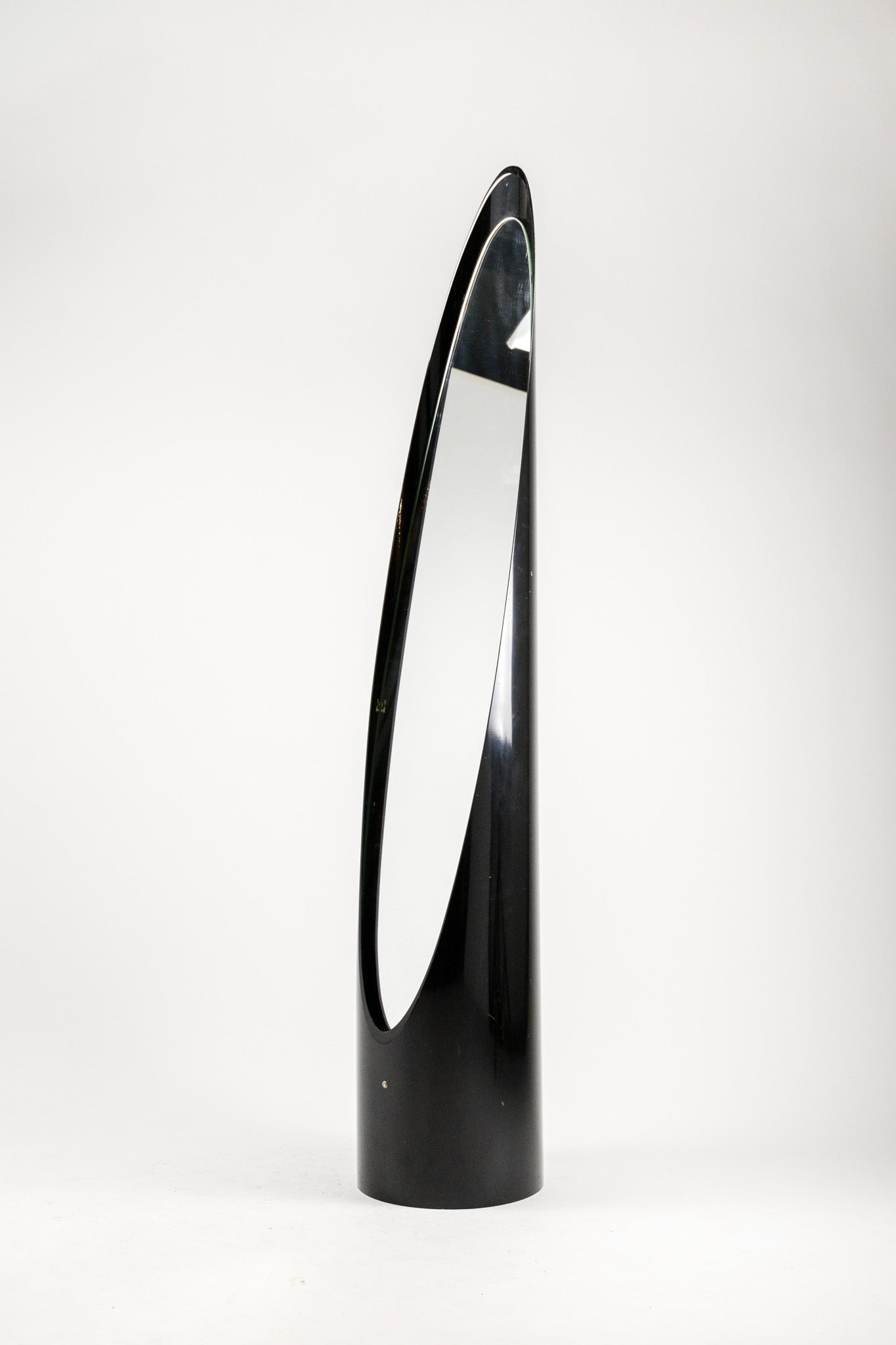 Black Lipstick Mirror / ブラック姿見（リップスティックミラー）