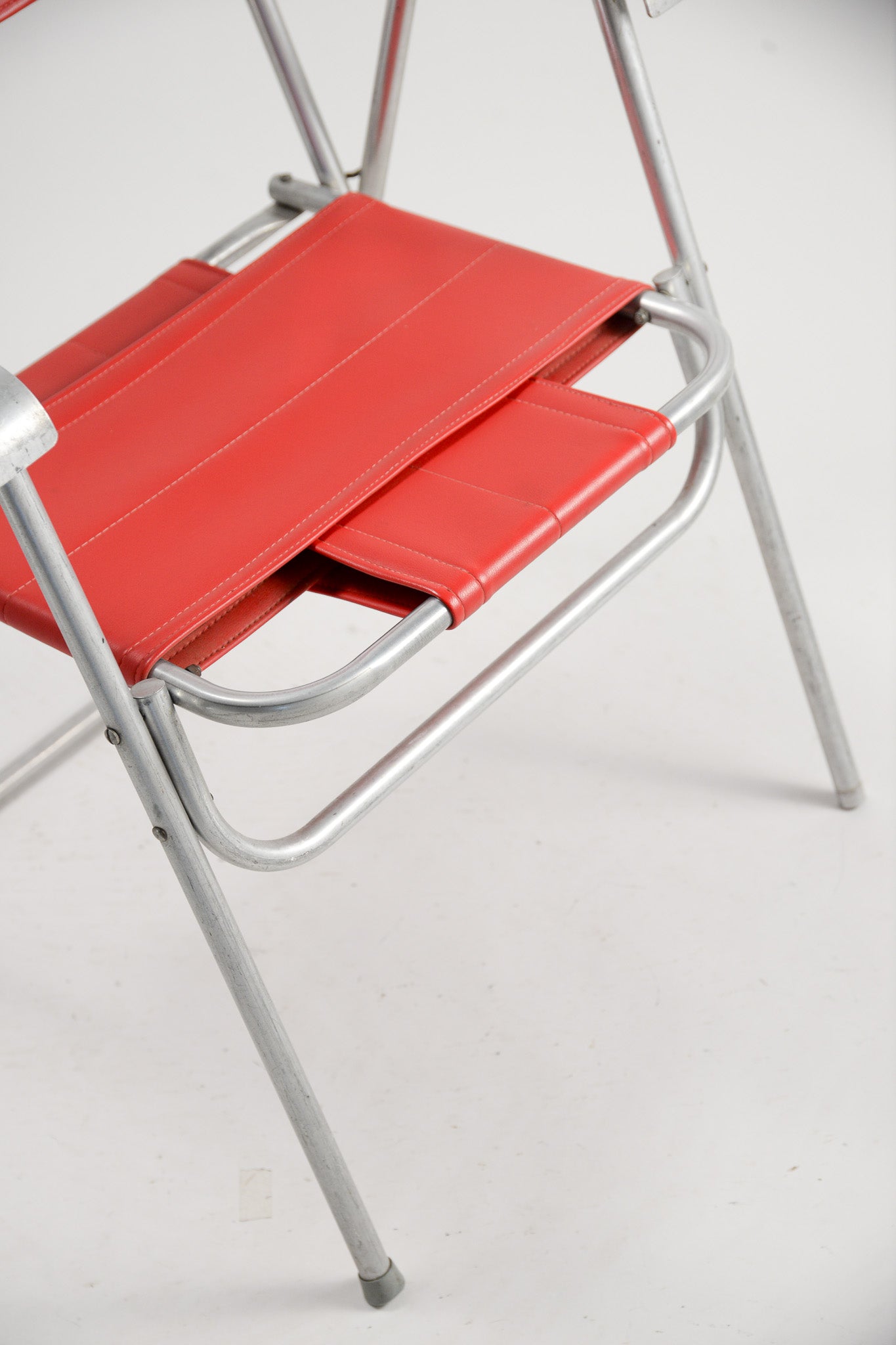 Armchair Folding Chair / アーム付き折りたたみ椅子